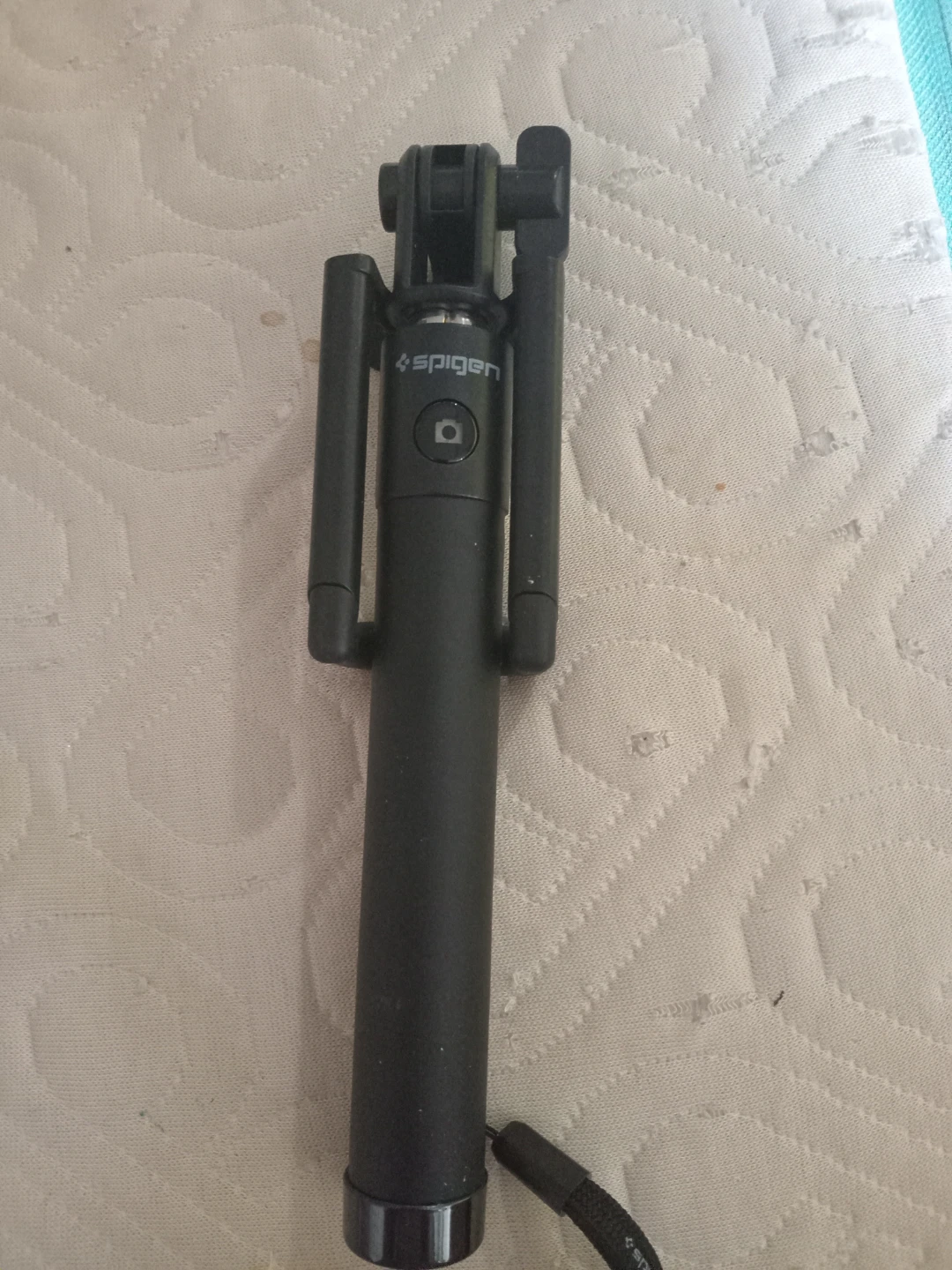 Spigen Extendable Selfie Stick