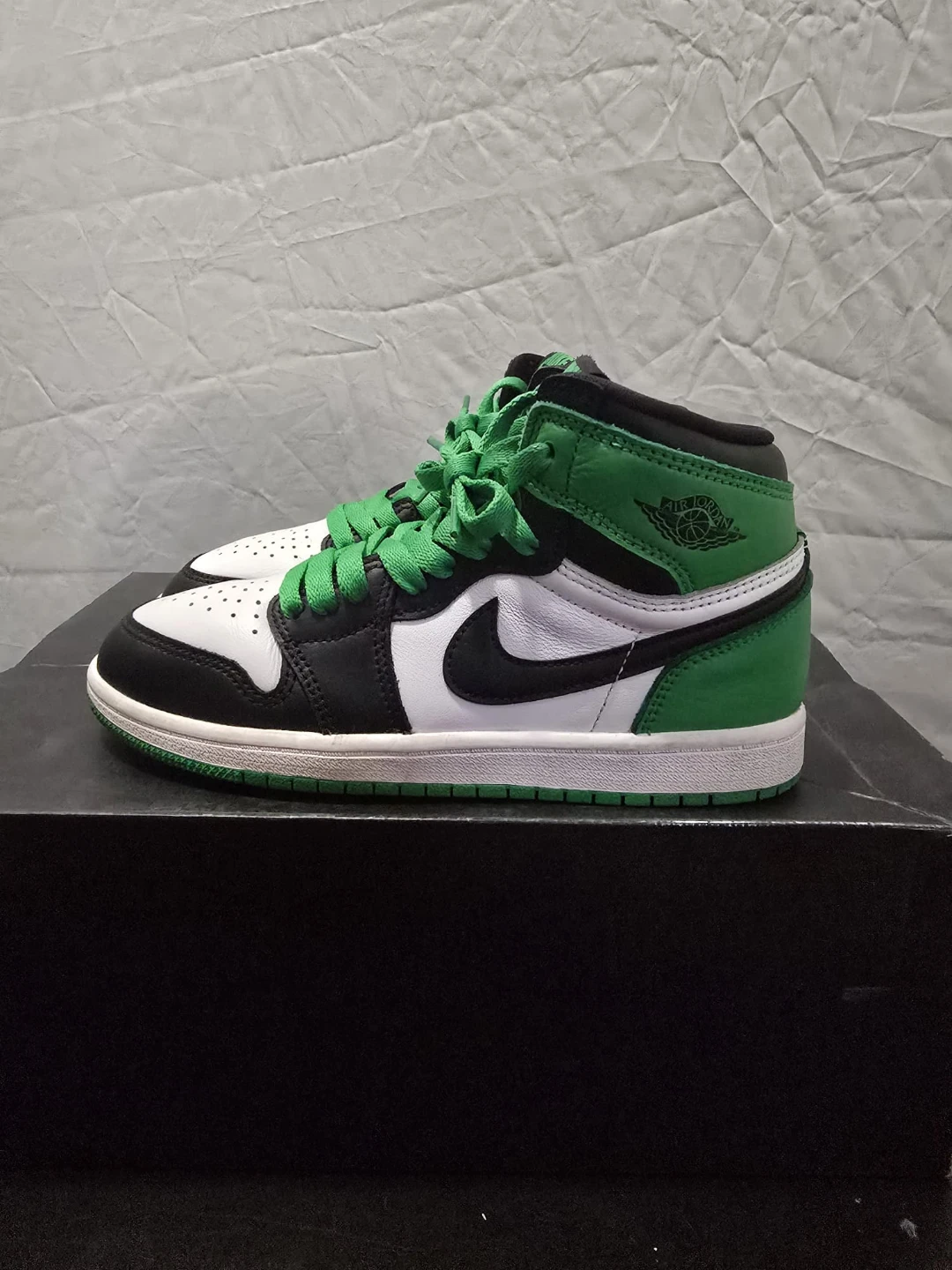 Air Jordan 1 Lucky Green Size 3Y - photo 2