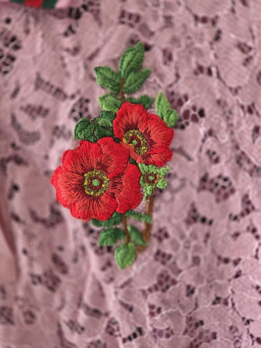 Pink Lace Gucci Polo Shirt with Floral Embroidery - photo 3