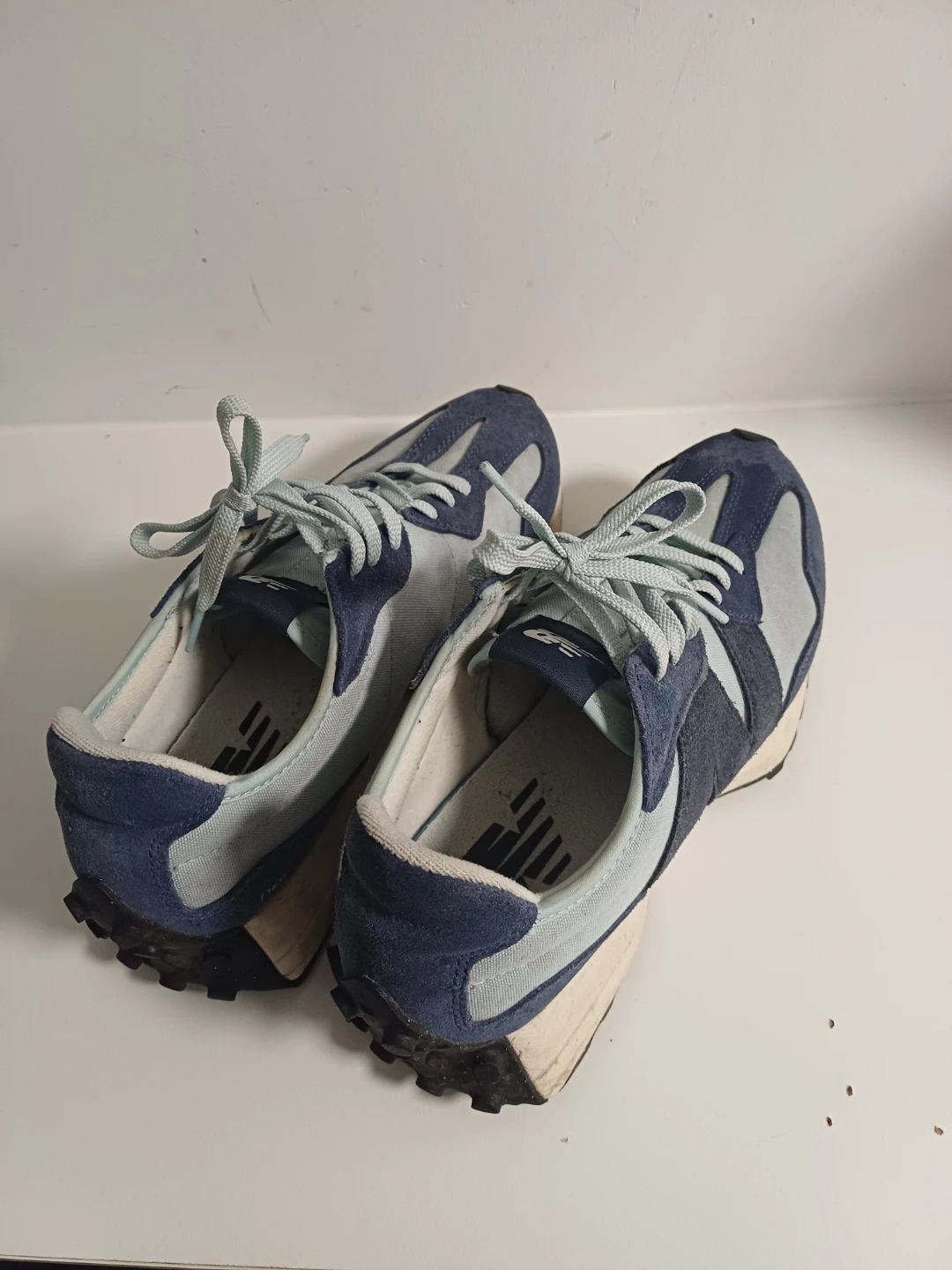 New Balance 327 Sneakers - photo 2