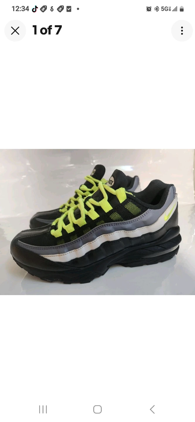 Nike Air Max 95 Youth Sneakers