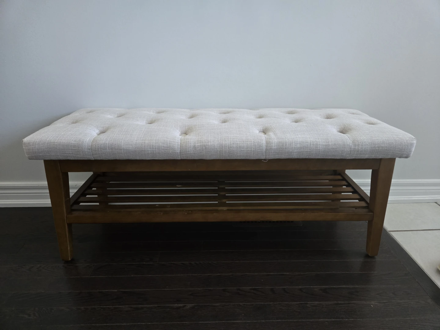 Beautiful Solid Wood Bench (Entryway / Bedroom)