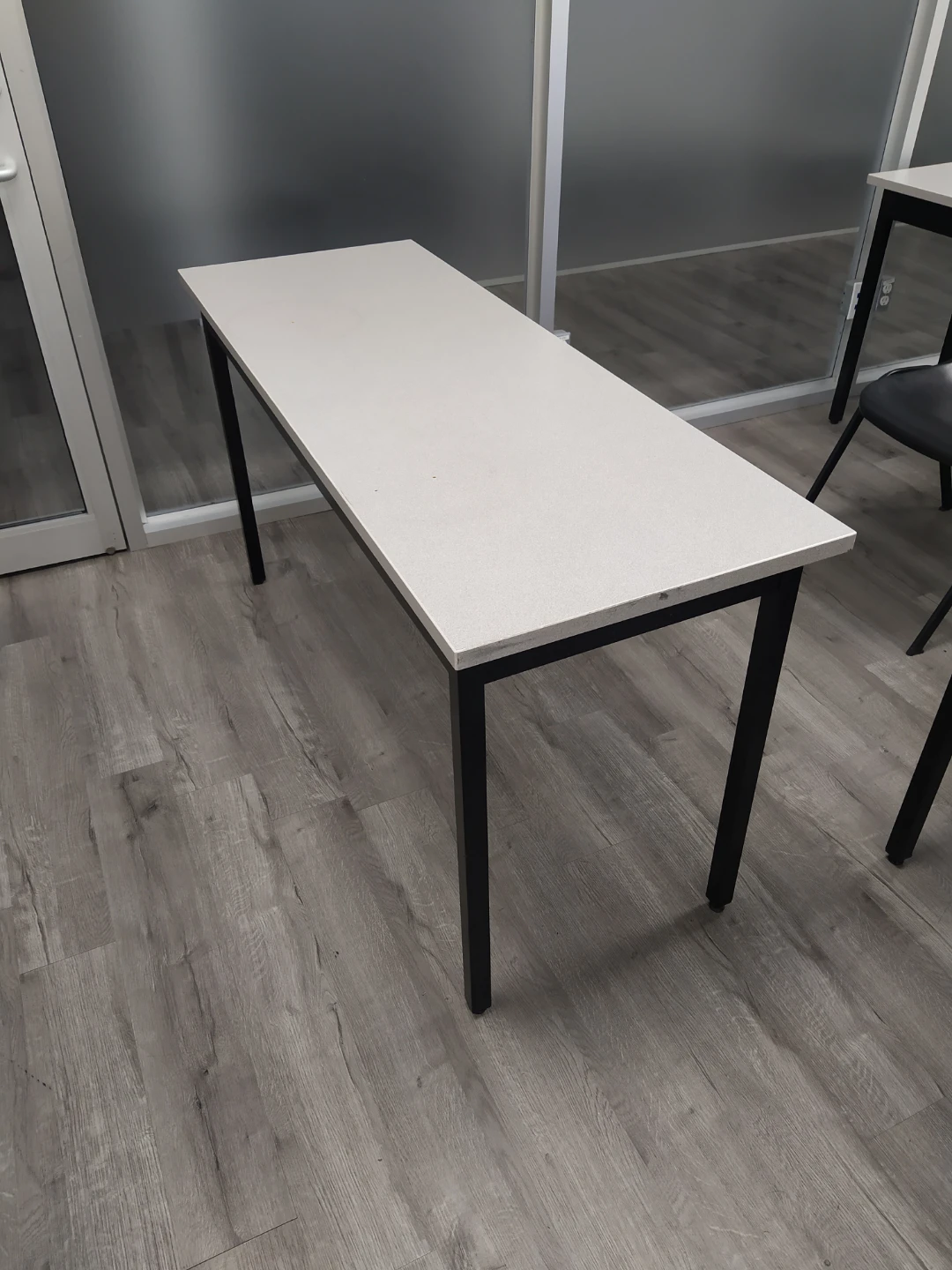 Rectangular Office Desk - photo 2