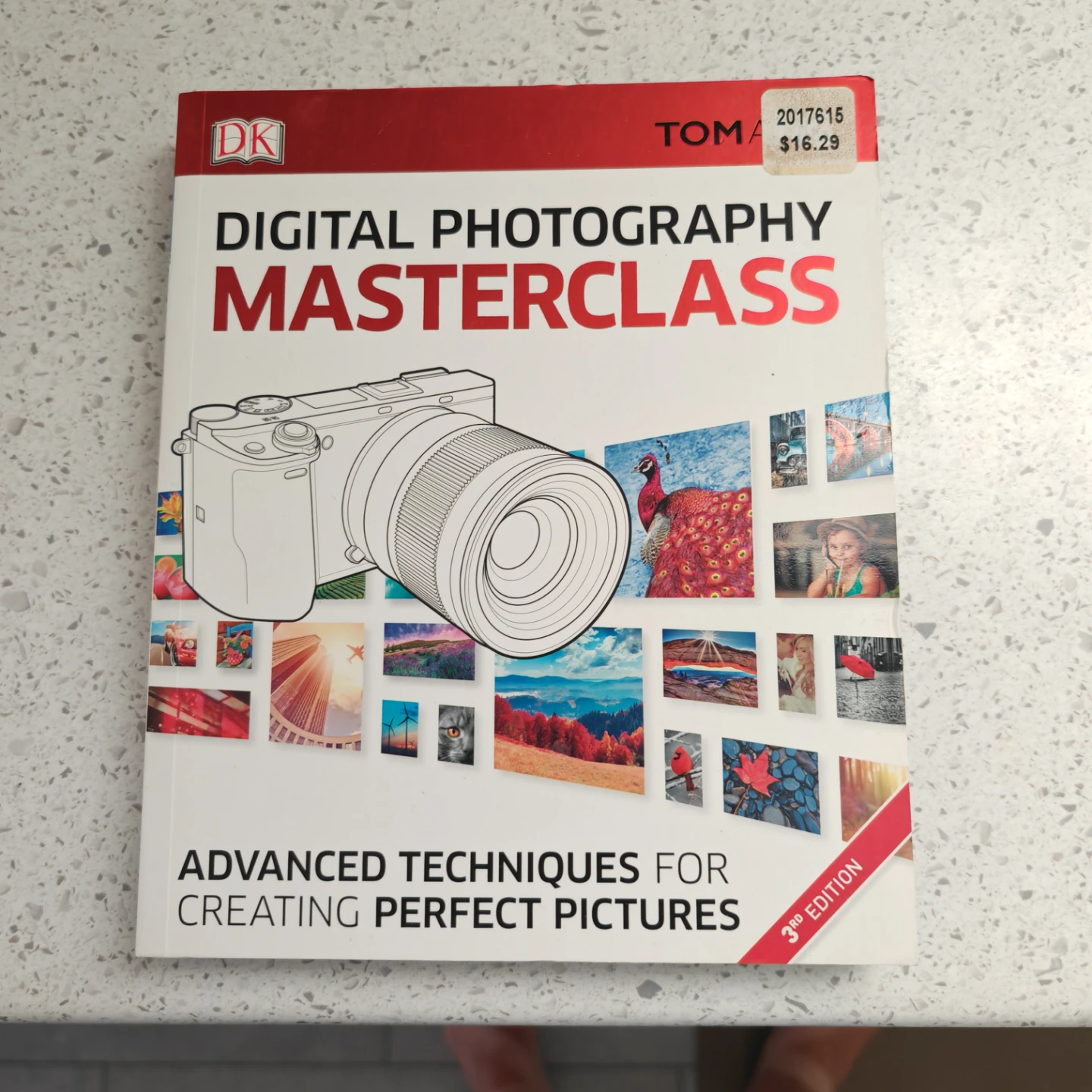 DK Digital Photography Masterclass & Essentials Books - photo 2