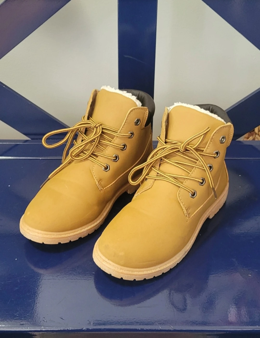⚽ Fall Boots For Youth Size 5 Urban Heritage Boots