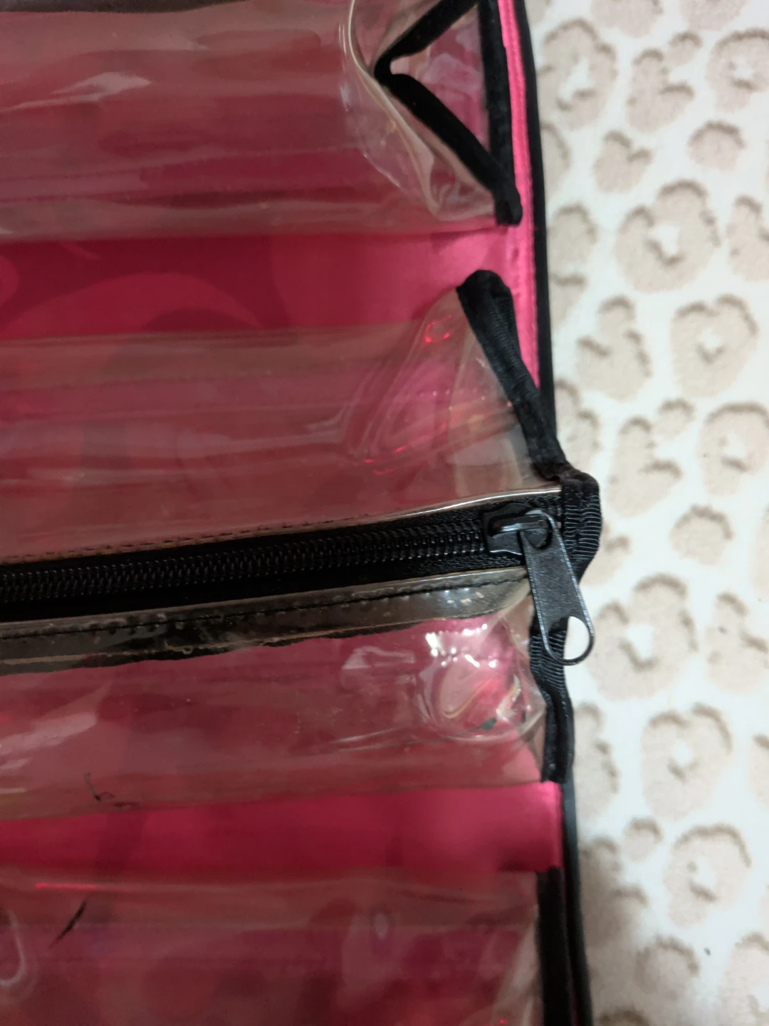 Mary Kay Roll-Up Cosmetic Bag - photo 3