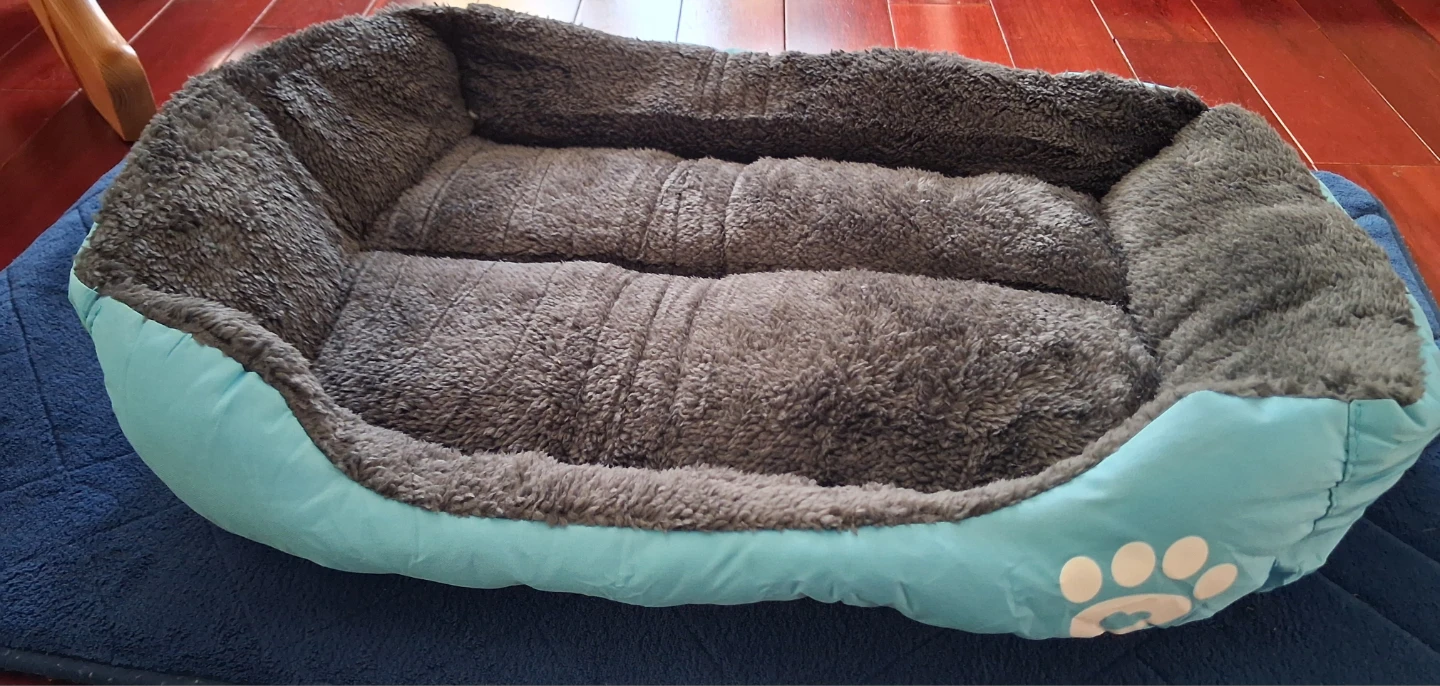 Cozy Pet Bed for Dogs or Cats - photo 4