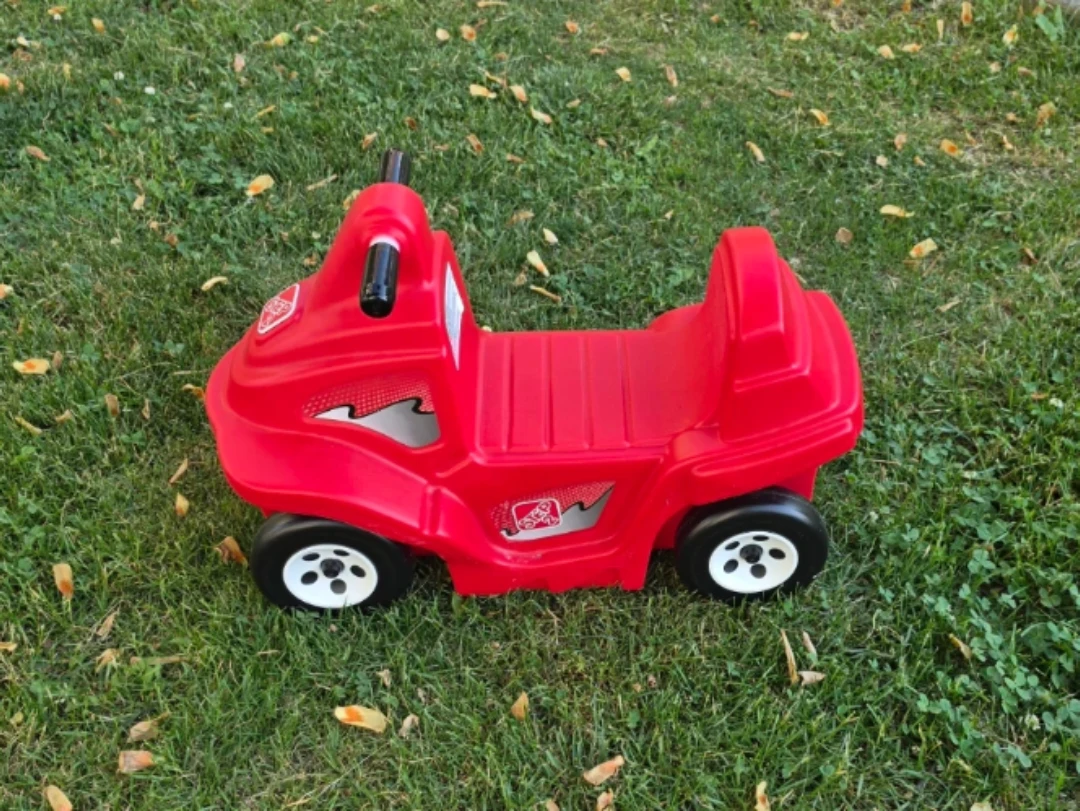 Red Step2 Ride-On Toy Car - photo 3