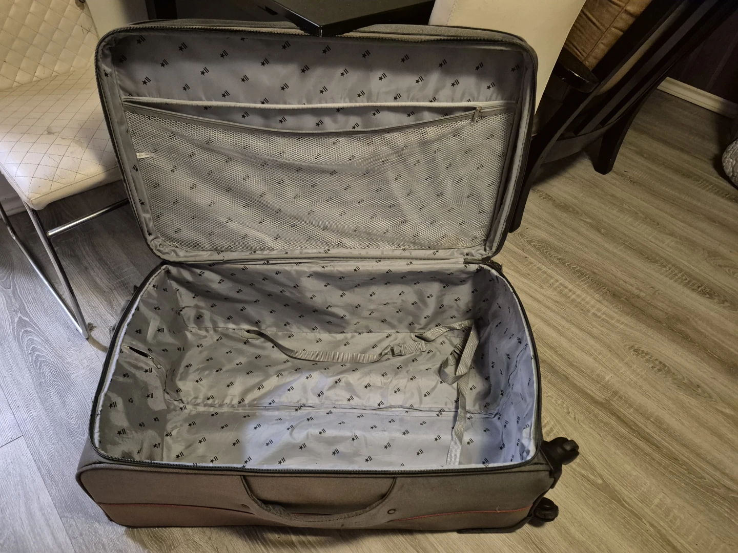 Grey Suitcase - photo 4