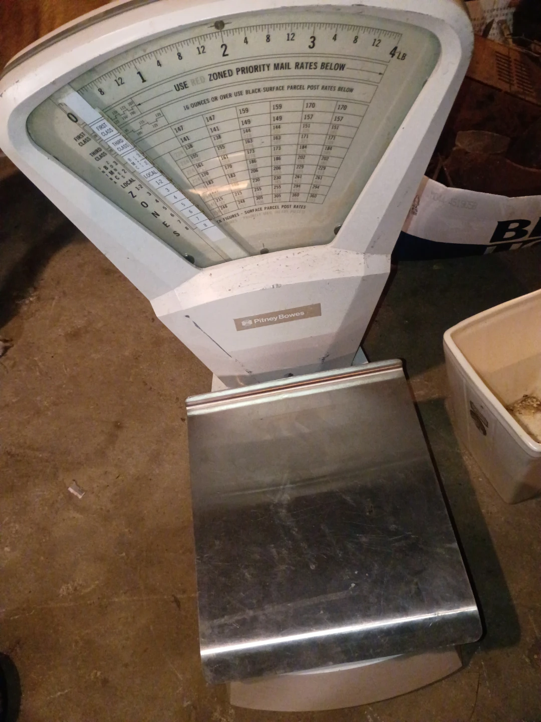Vintage Pitney Bowes Postal Scale - photo 3