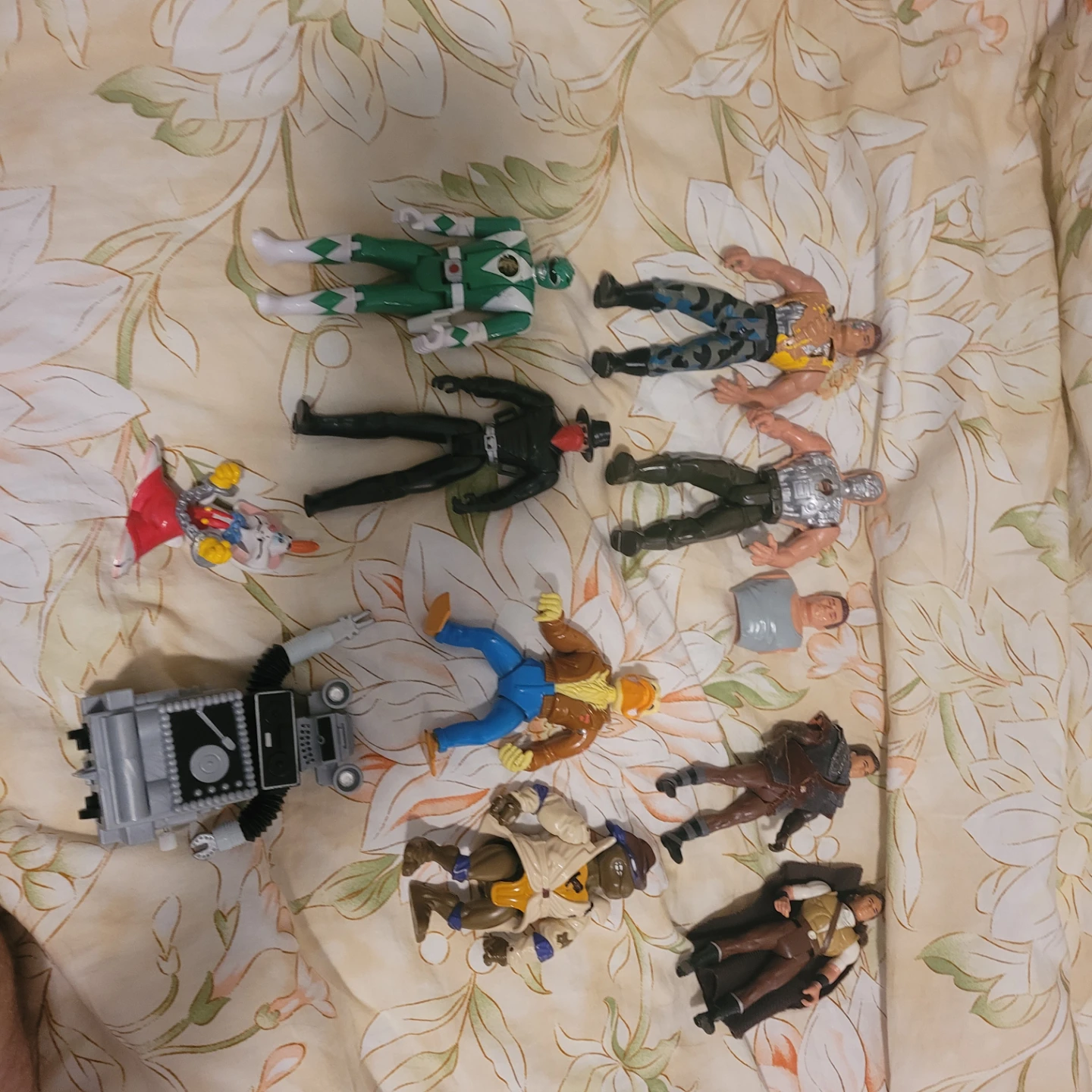 Assorted Action Figures & Robot Toy Lot