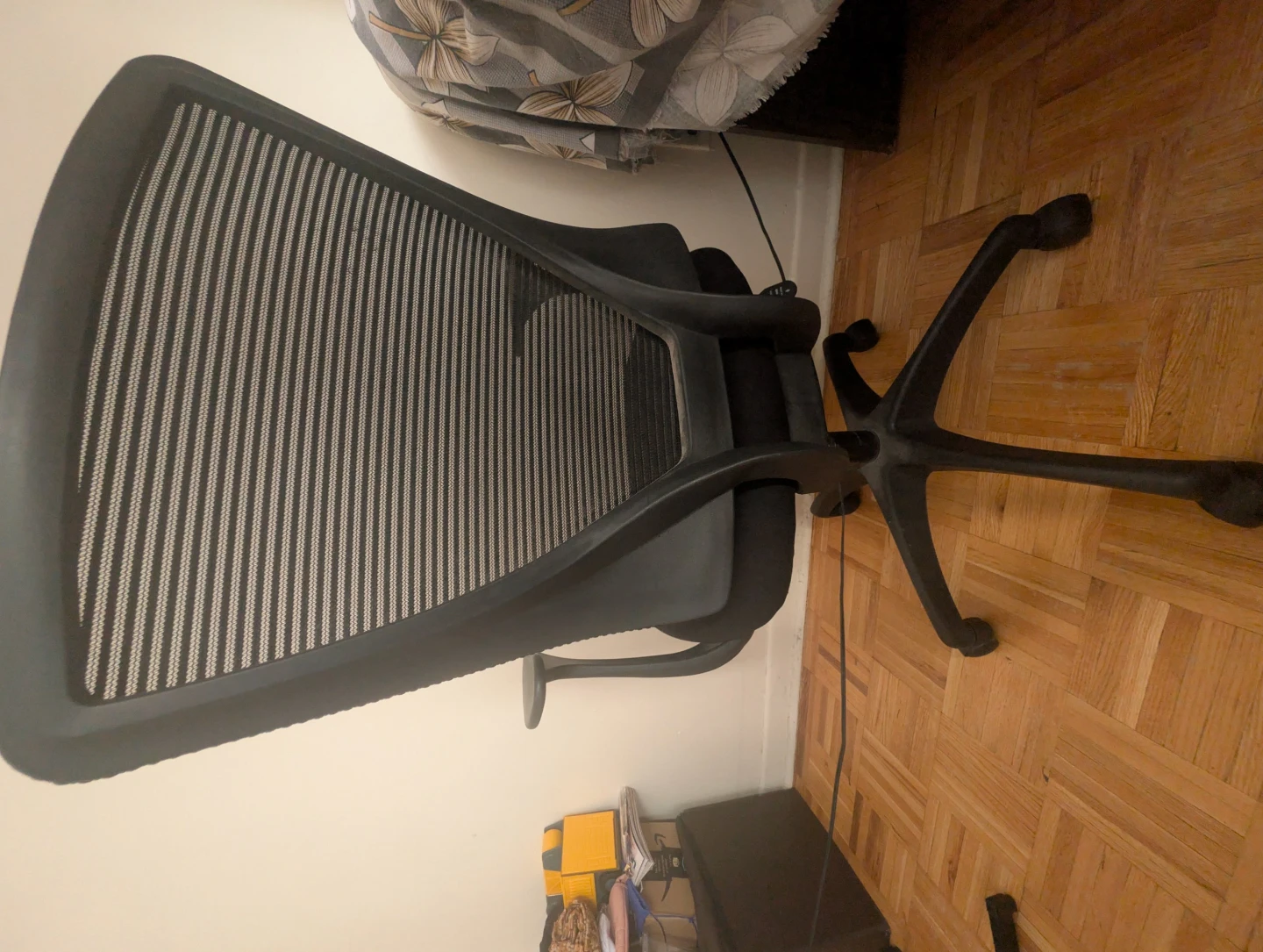 Black Ergonomic Office Chair - photo 3