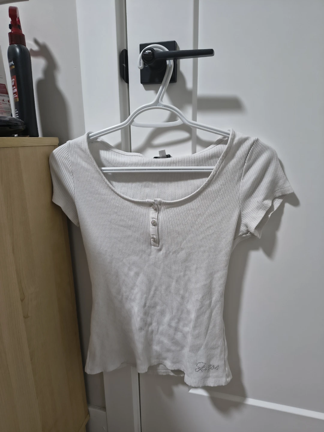 Basic white tee