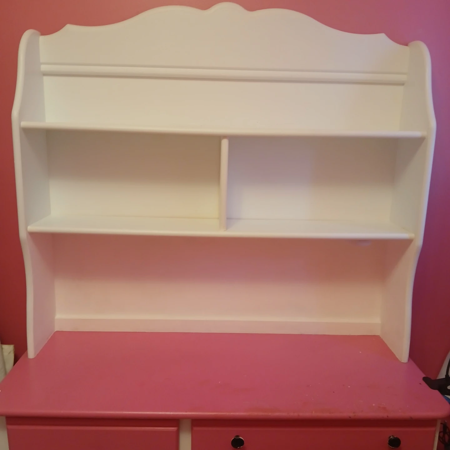 White Wooden Shelf Unit ( Hutch )