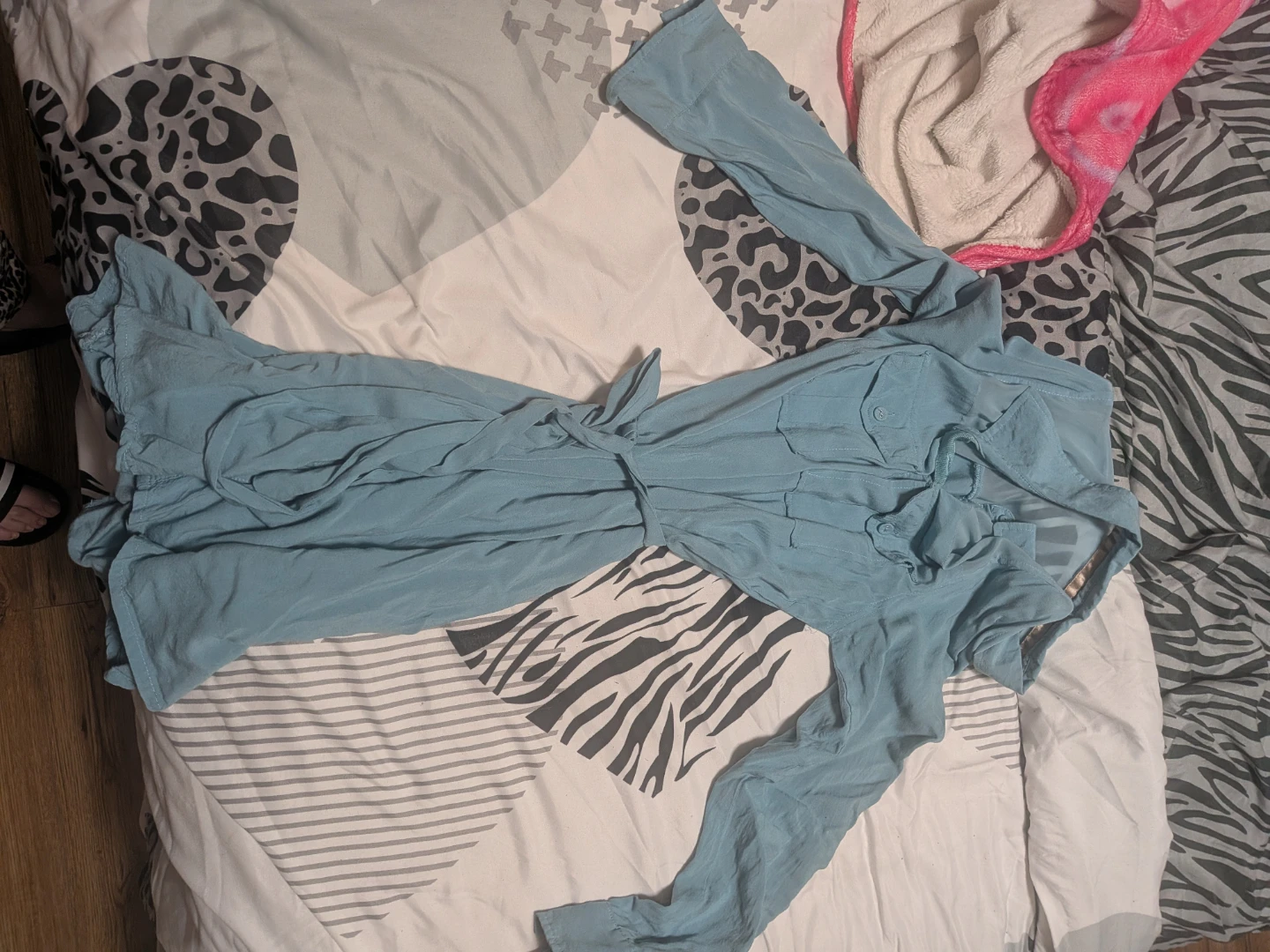 long-sleeve belted shirt dress pick up in st.albert