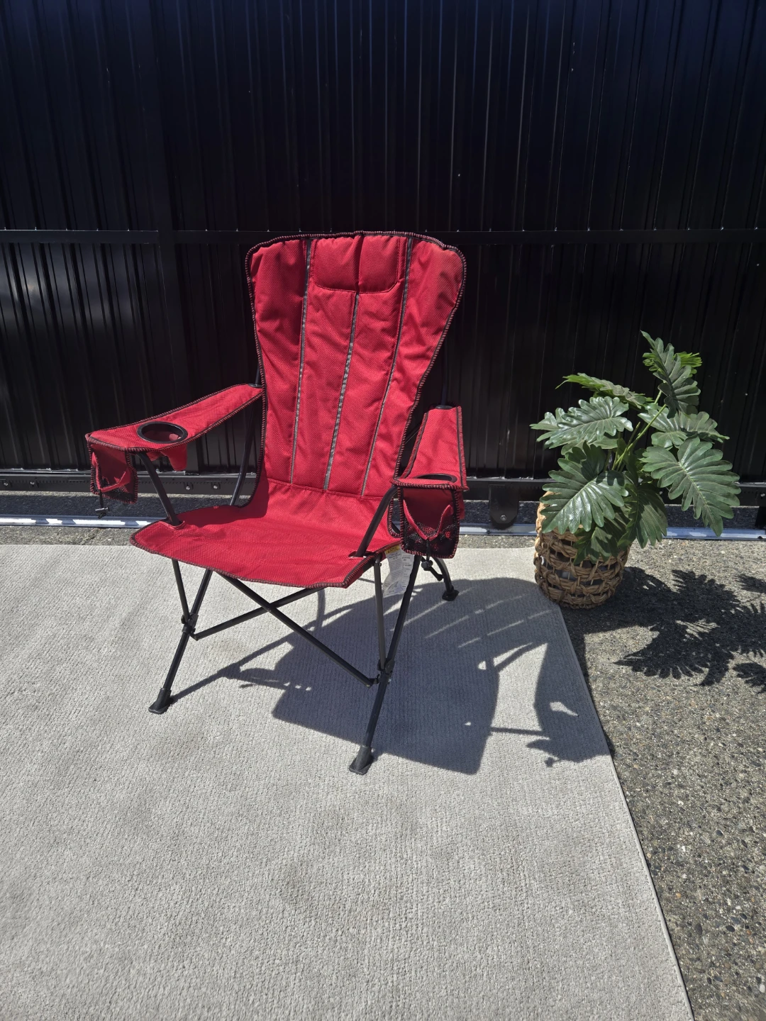 Extra large outdoor camping patio folding chair