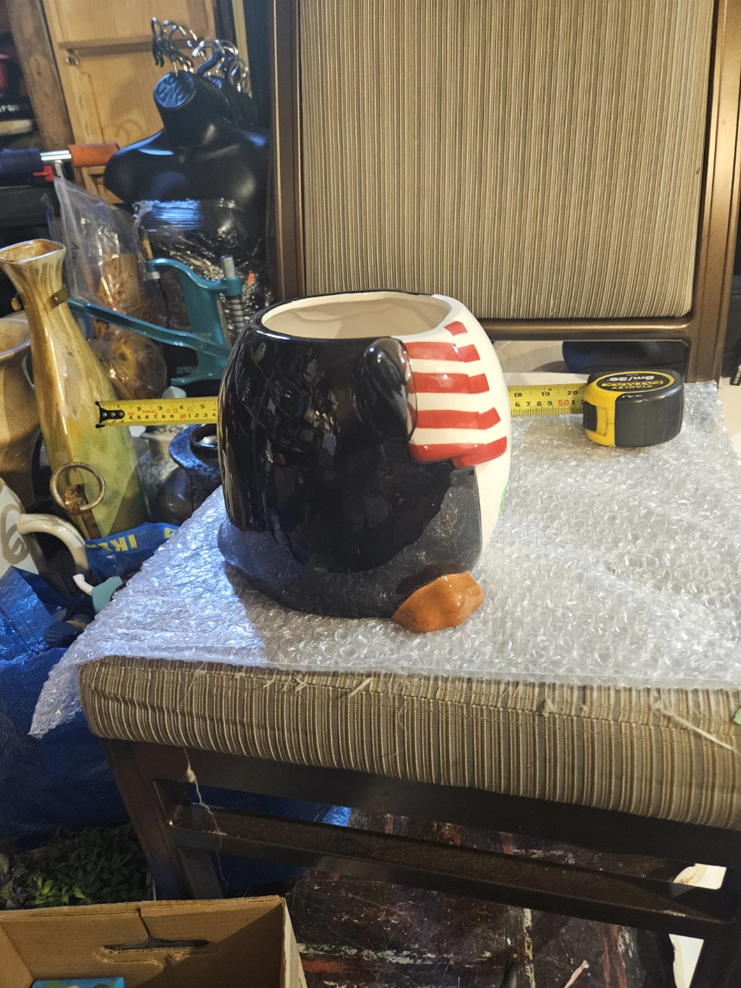 Penguin Mug with Scarf - photo 3