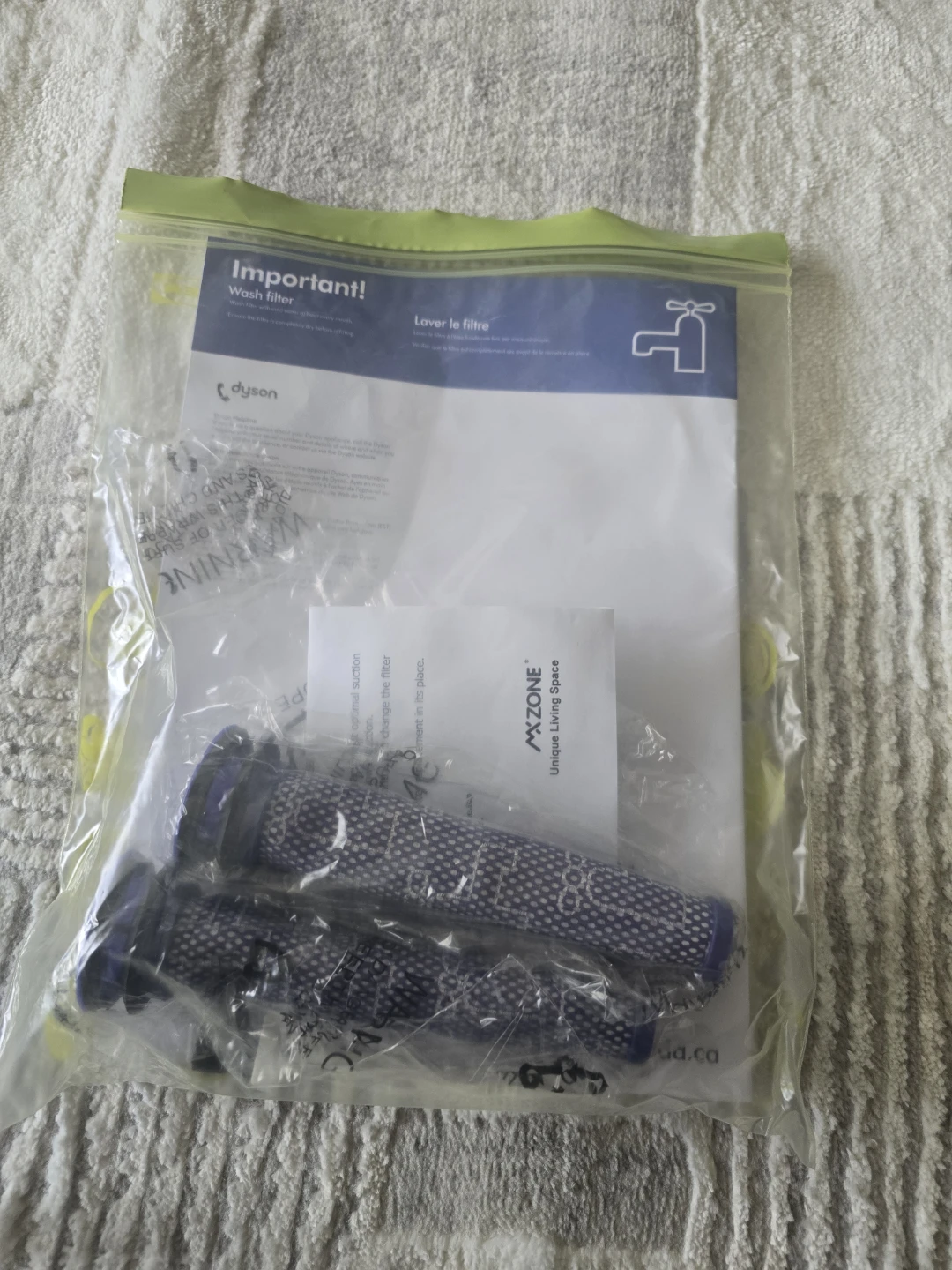 Dyson V7 slim Vacuum - photo 3