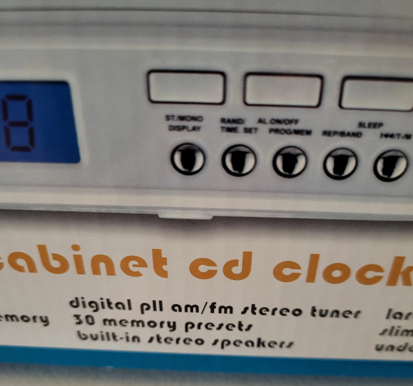 Curtis Under Cabinet CD Clock Radio - photo 5