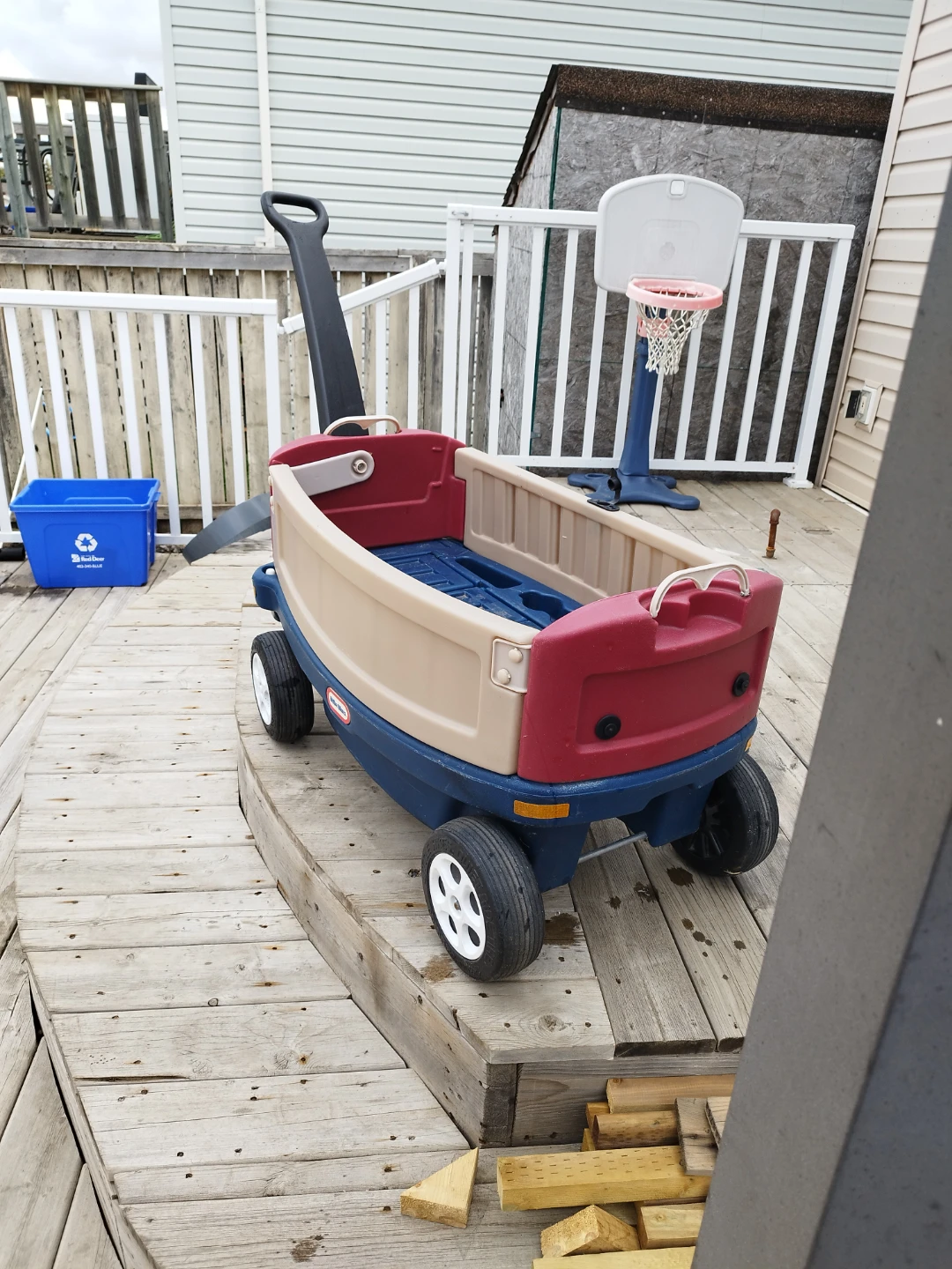 Little Tikes Wagon