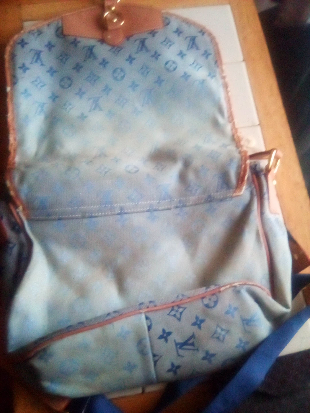 Louis Vuitton Monogram Messenger Bag - photo 2