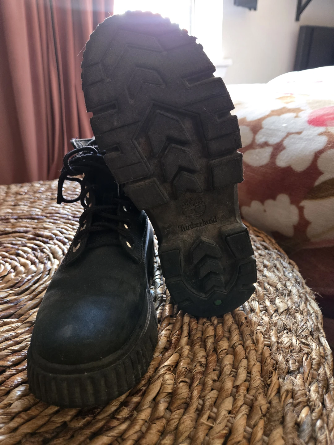 Timberland Black Lace-Up Boots - photo 5