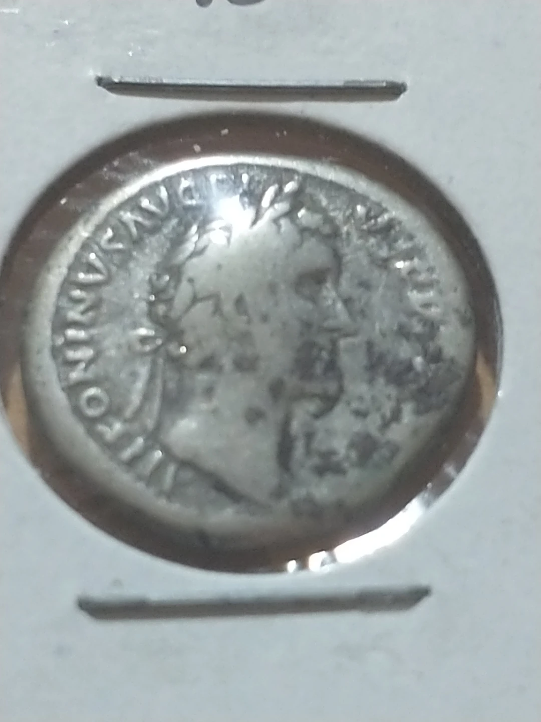 140-143 AD Antoninus Pius silver denarius Roman ancient coin