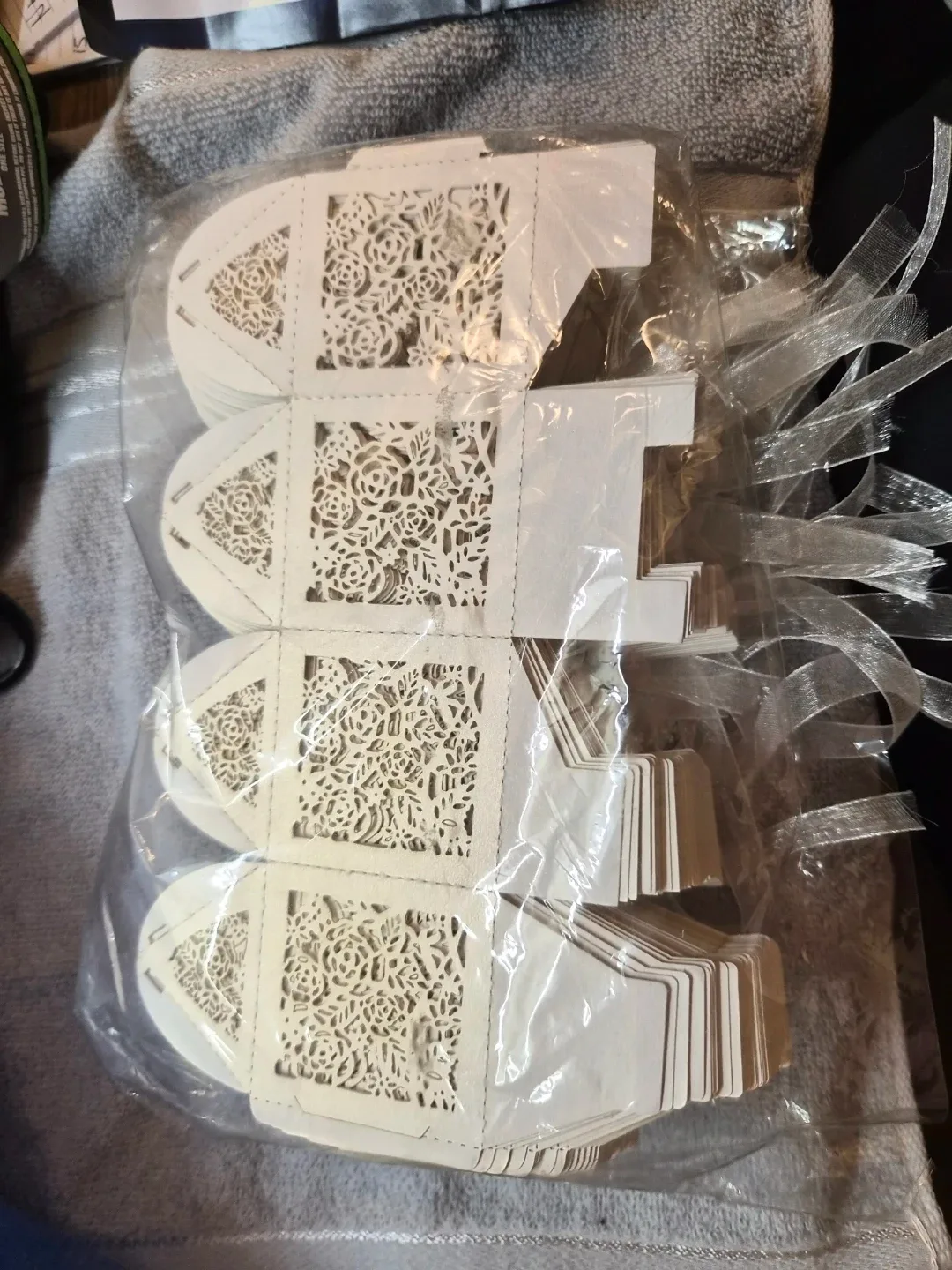 DOYIDE White Laser Cut Favor Boxes - 100 pcs