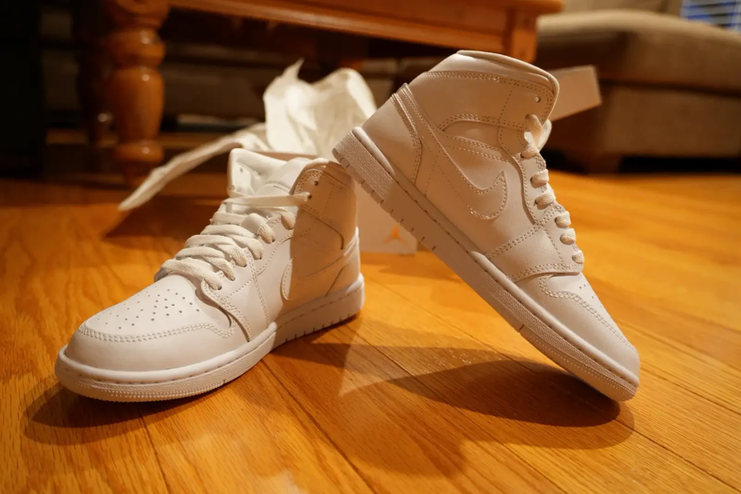 WOMEN'S 6.5 Air Jordan 1 Mid Top Triple White (NEW)