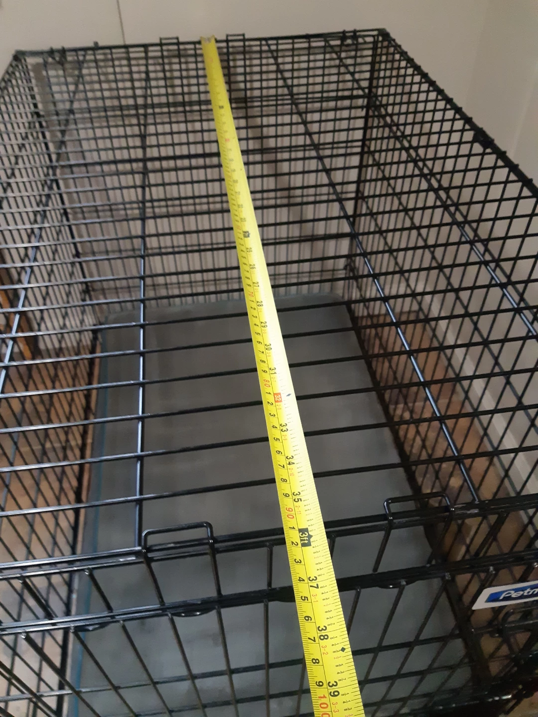 Large Petmate Dog Crate; 36" x 24" × 26" & dog bed set - photo 4