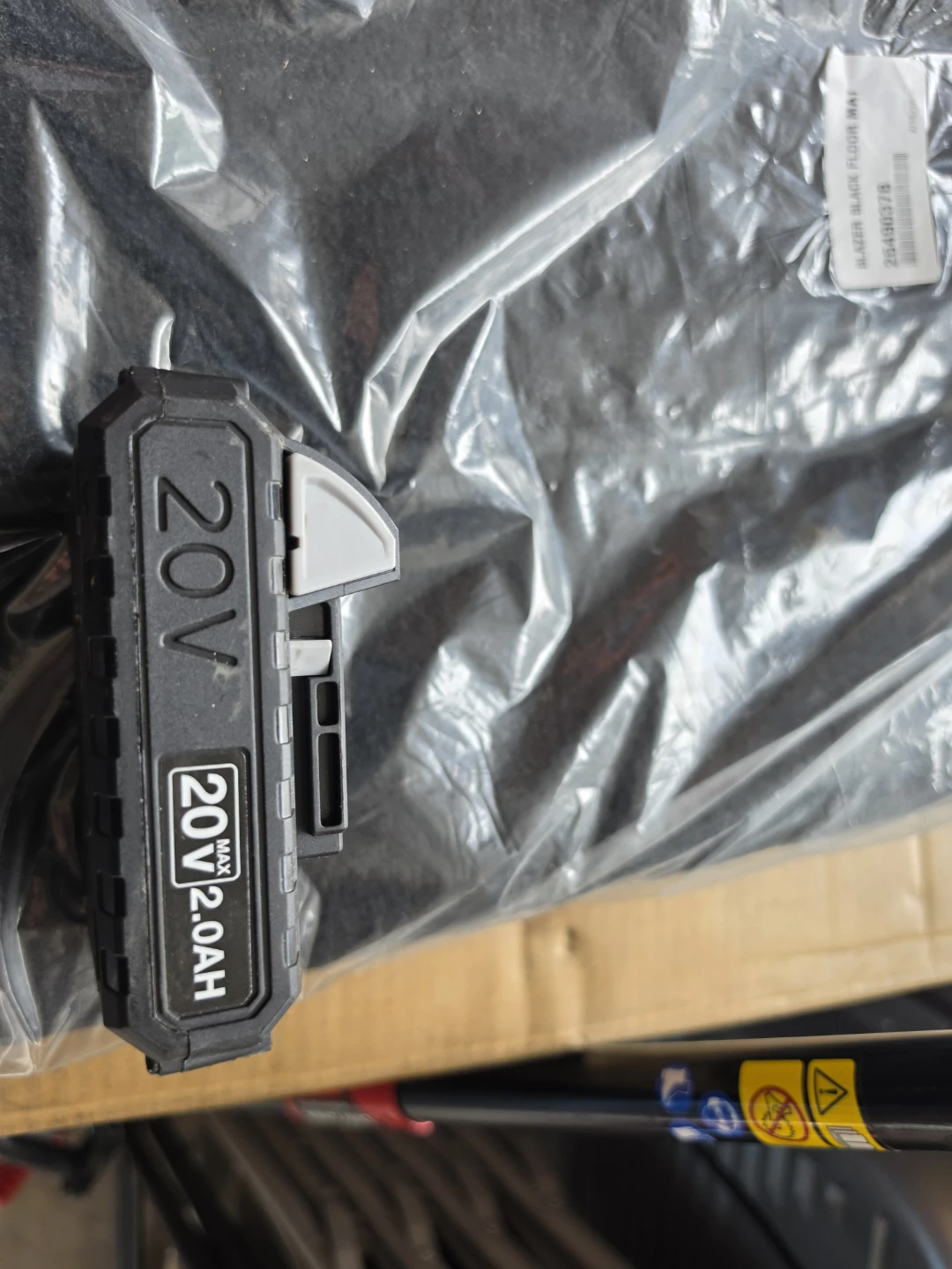 SuperHandy 10" Cordless Snow Thrower - photo 2