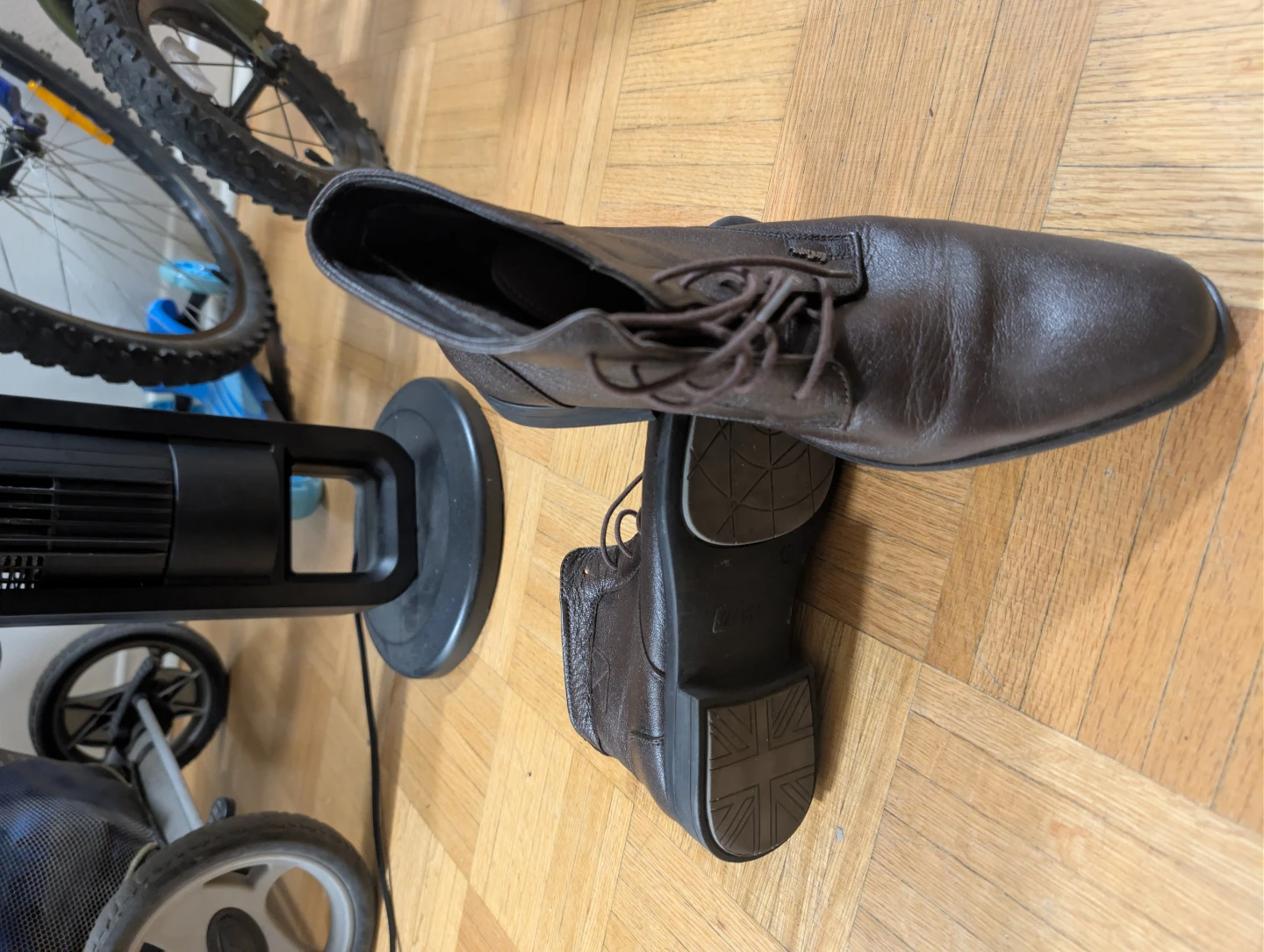 Moving Sale - Lee Cooper Brown Leather Ankle Boots - photo 3