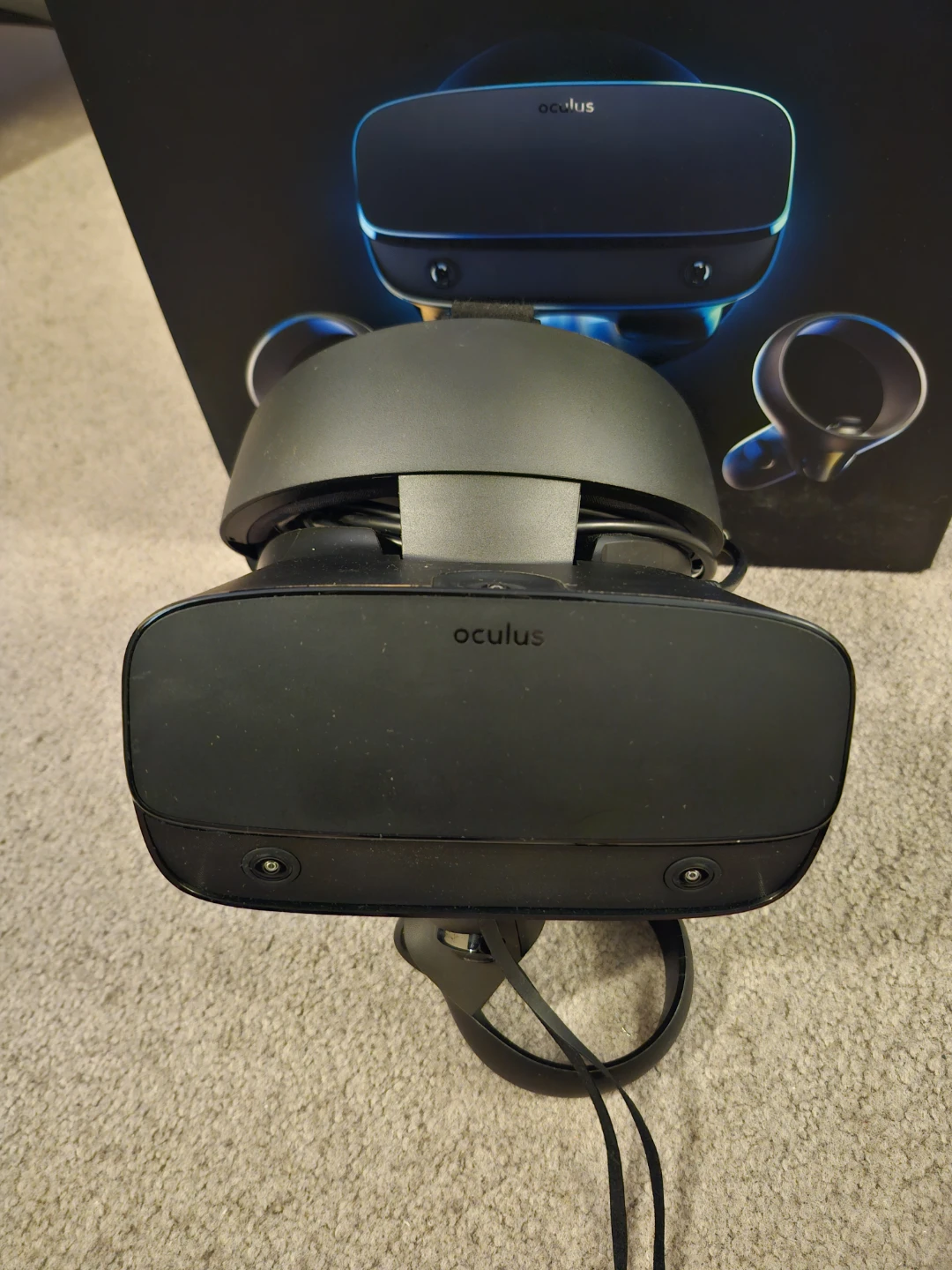 Oculus Rift S VR Headset with Controllers - photo 2
