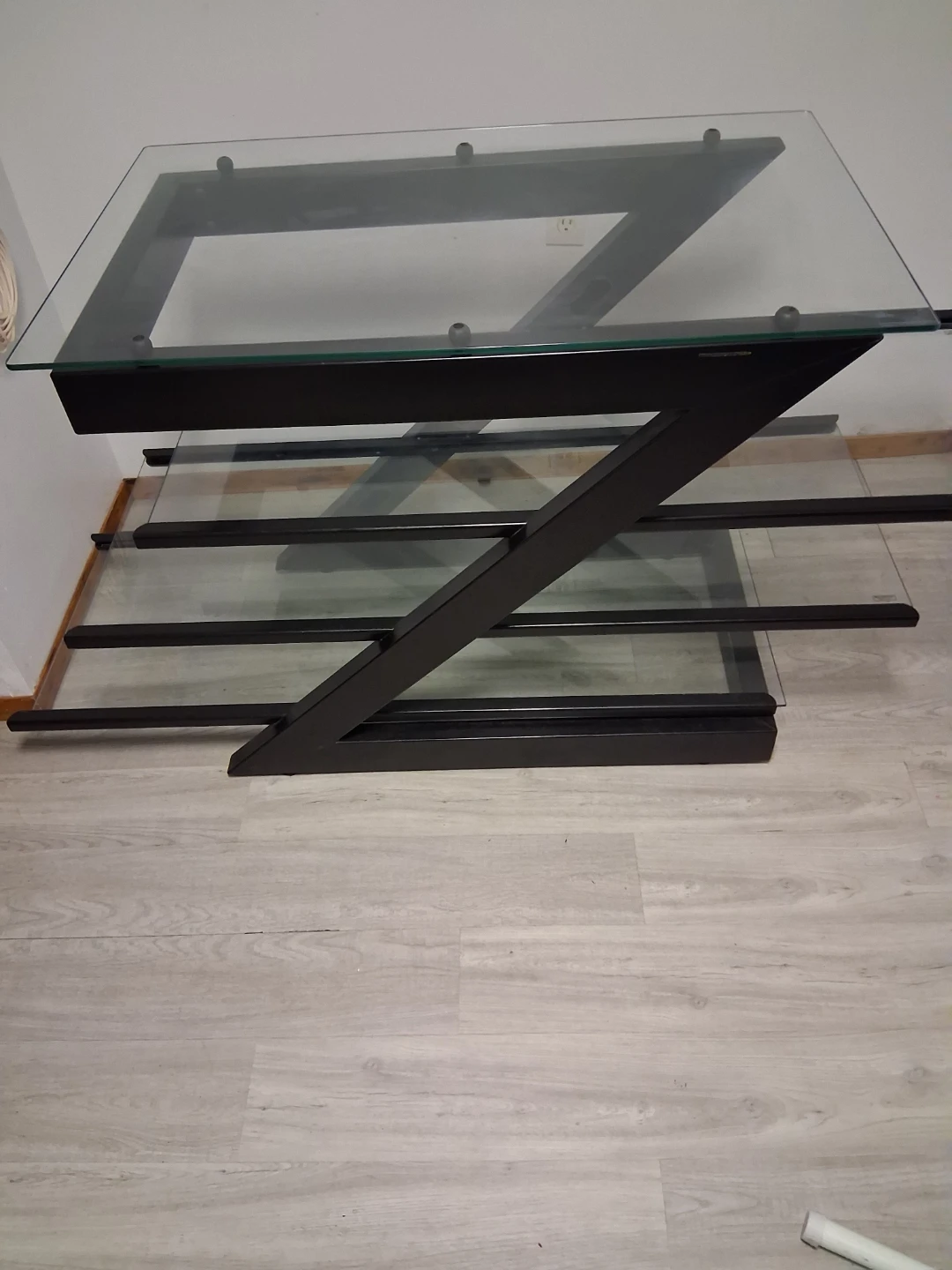 Bell.oggetti Glass and Metal Z-Shape Entertainment Stand - photo 2