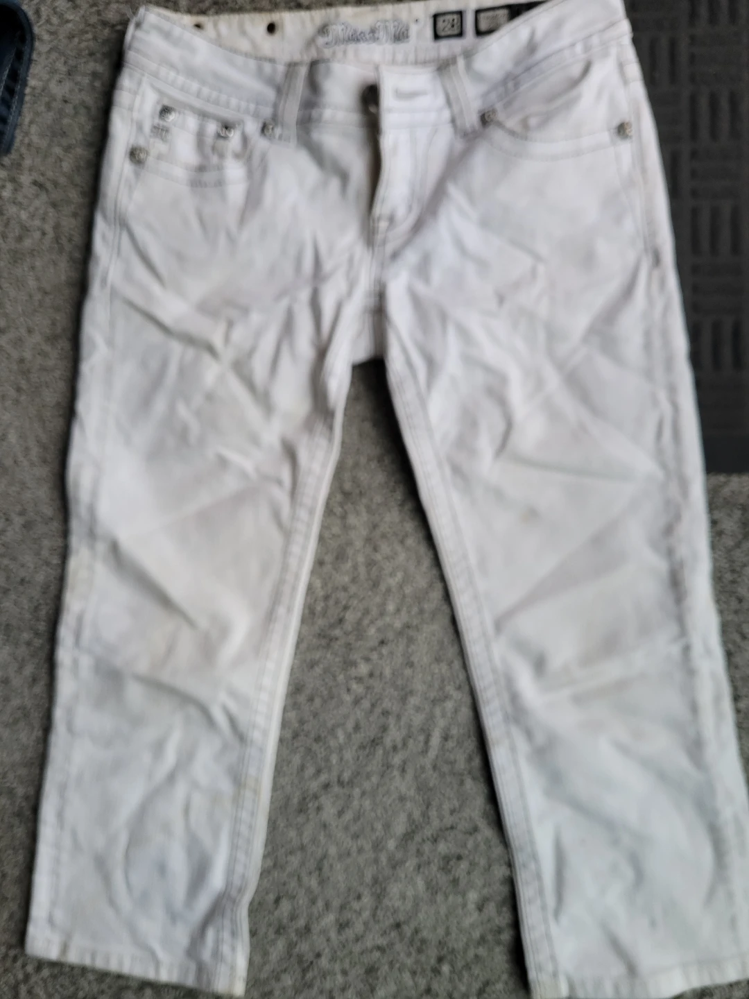 Miss Me White Jeans Size 28