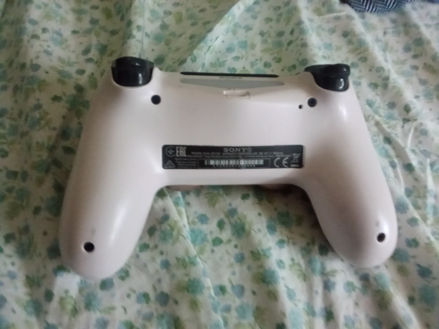 Ps4 controller - photo 3