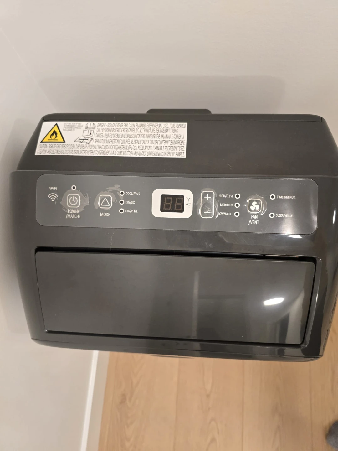 Hisense Portable Air Conditioner AP1021CW1G - photo 5