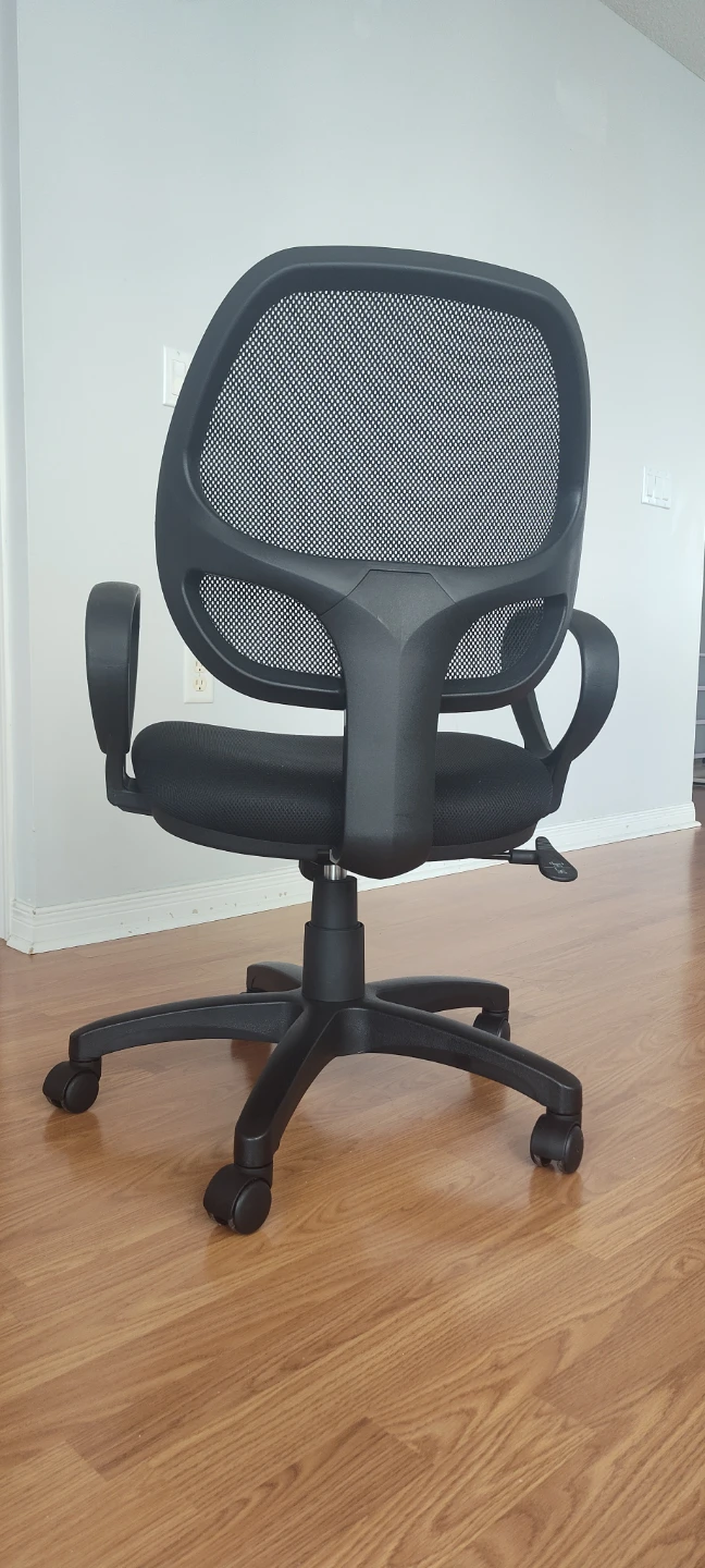 Adjustable Black Mesh Office Chair - photo 3