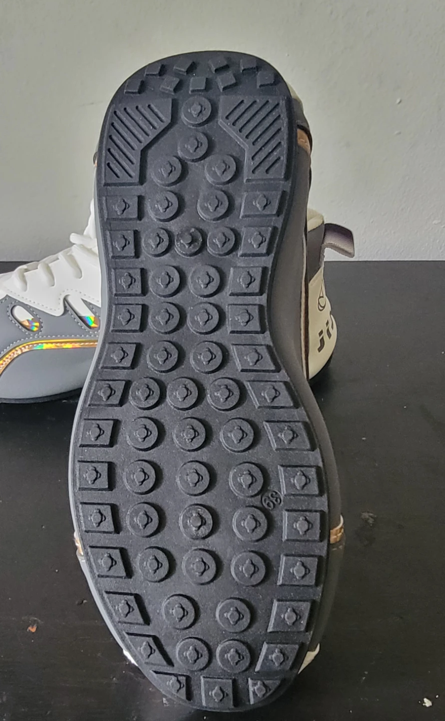 JI-SHI White and Grey Sneakers (39) size 7 - photo 3