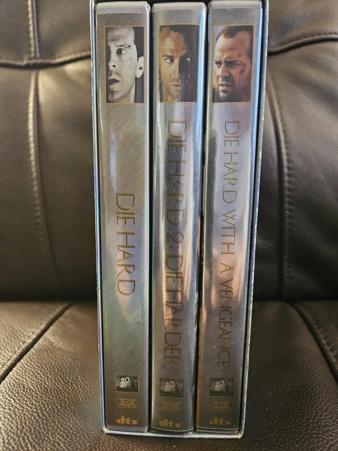 Die Hard The Ultimate Collection DVD Set - photo 2
