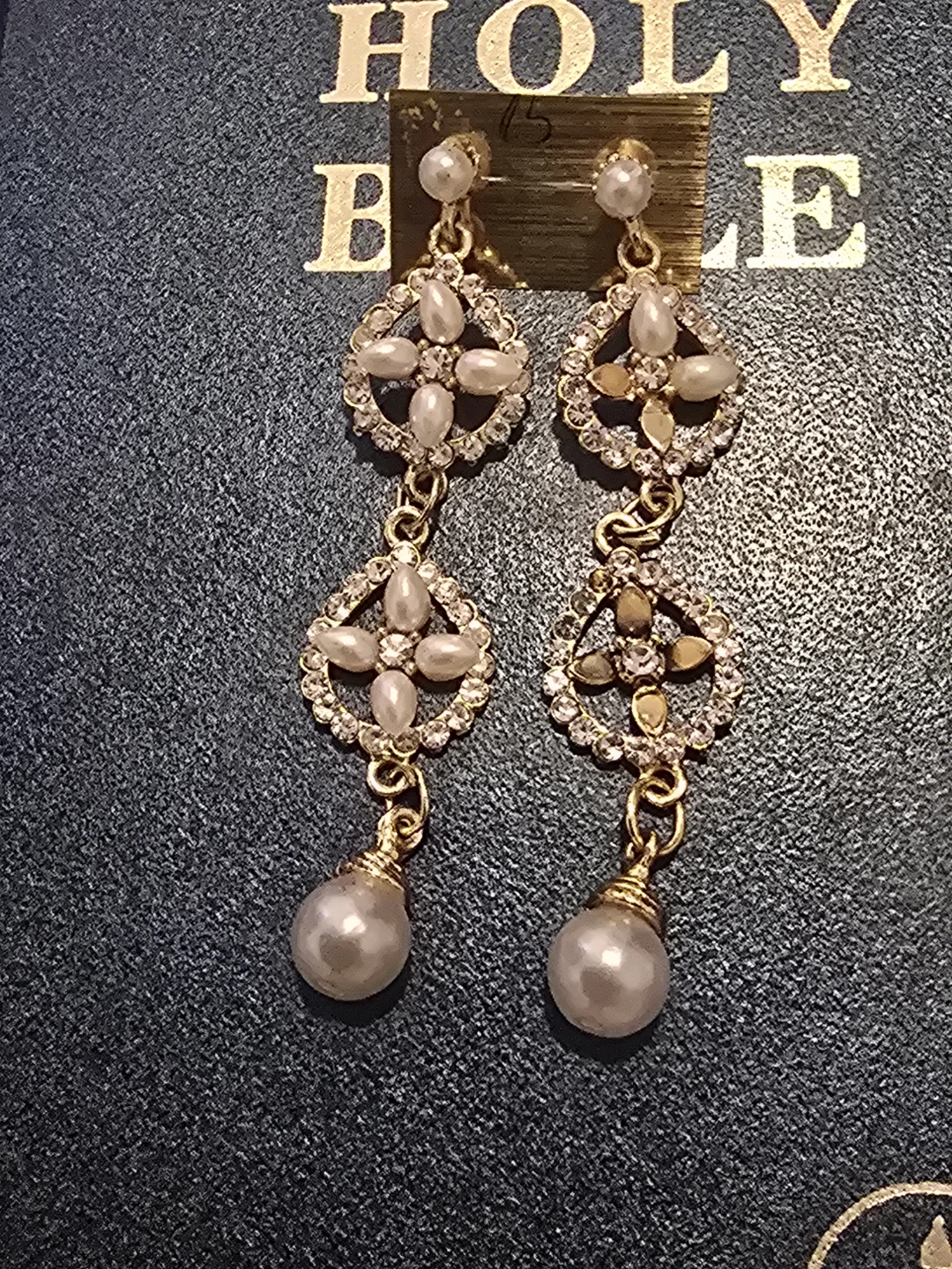 Pearl and Crystal Dangle Earrings parts jewelery