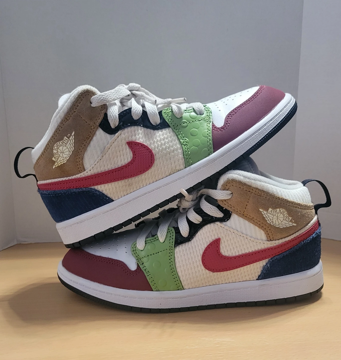 Jordan 1 Mid SE TD size 2Y