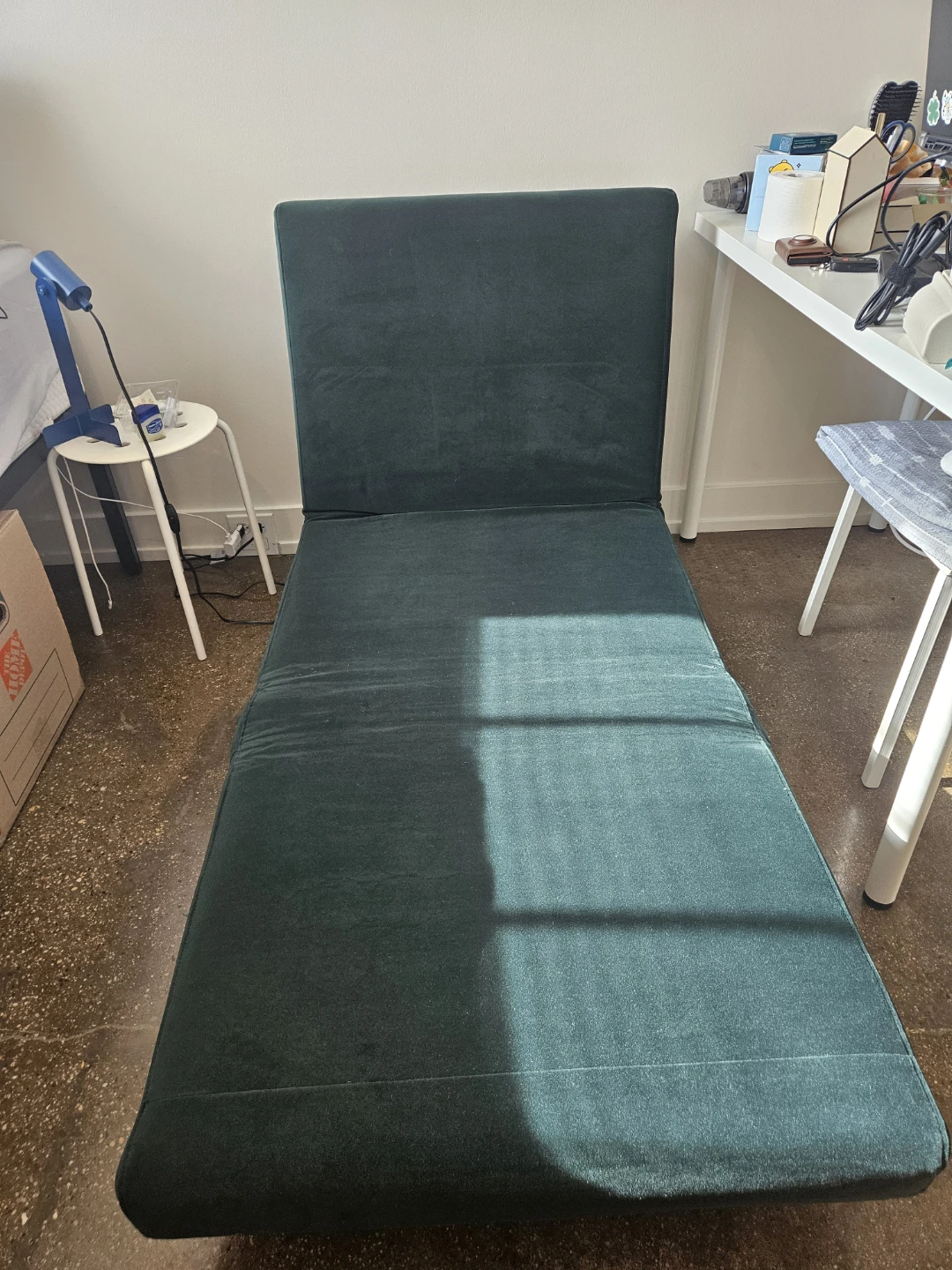 Dark Green Velvet sofa bed - photo 3
