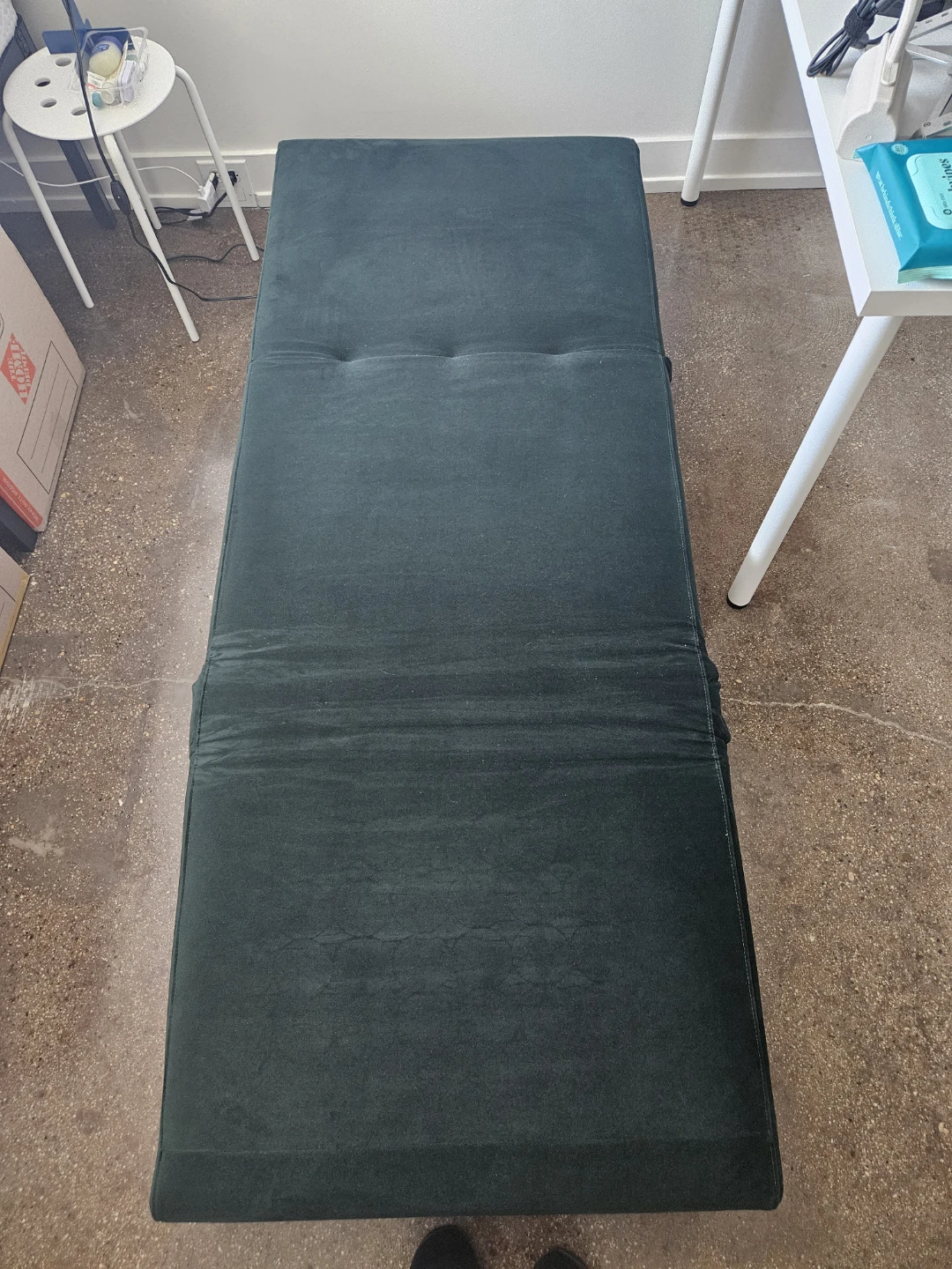 Dark Green Velvet sofa bed - photo 4