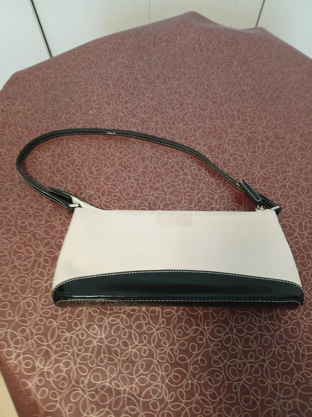 Cream and Black Shoulder Bag - photo 4