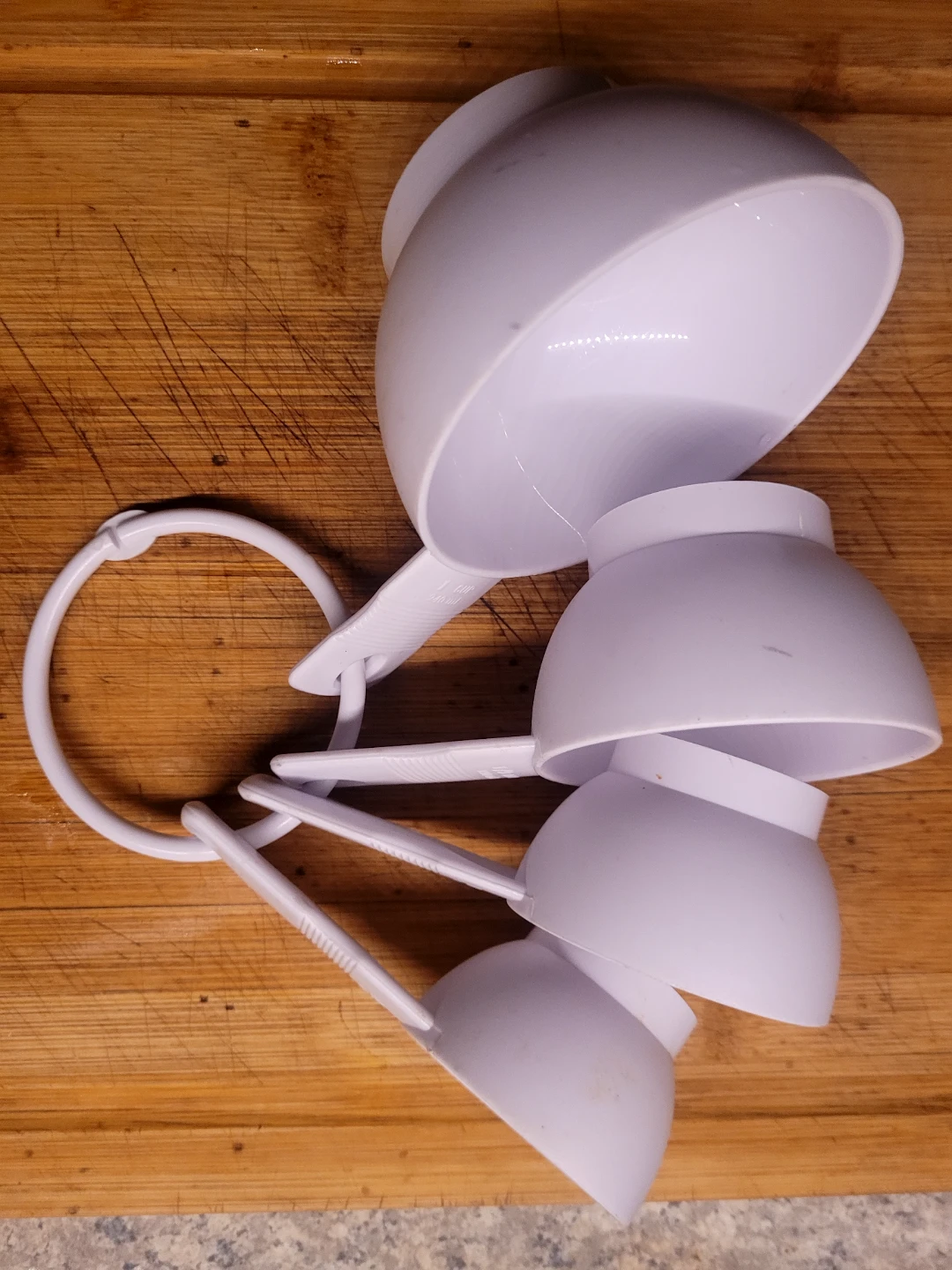 White Plastic Measuring Cups Set - photo 2