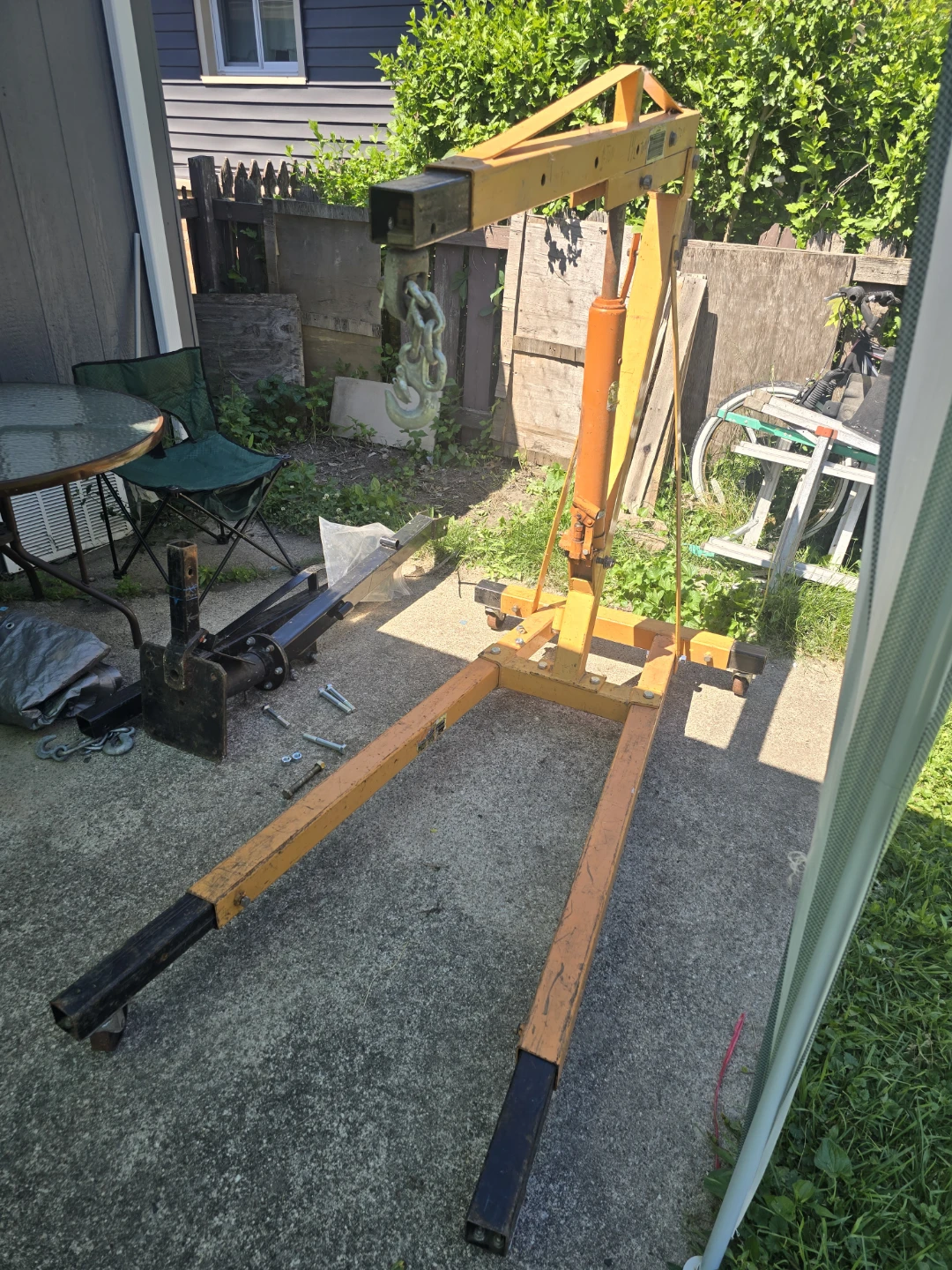 Engine Hoist Crane