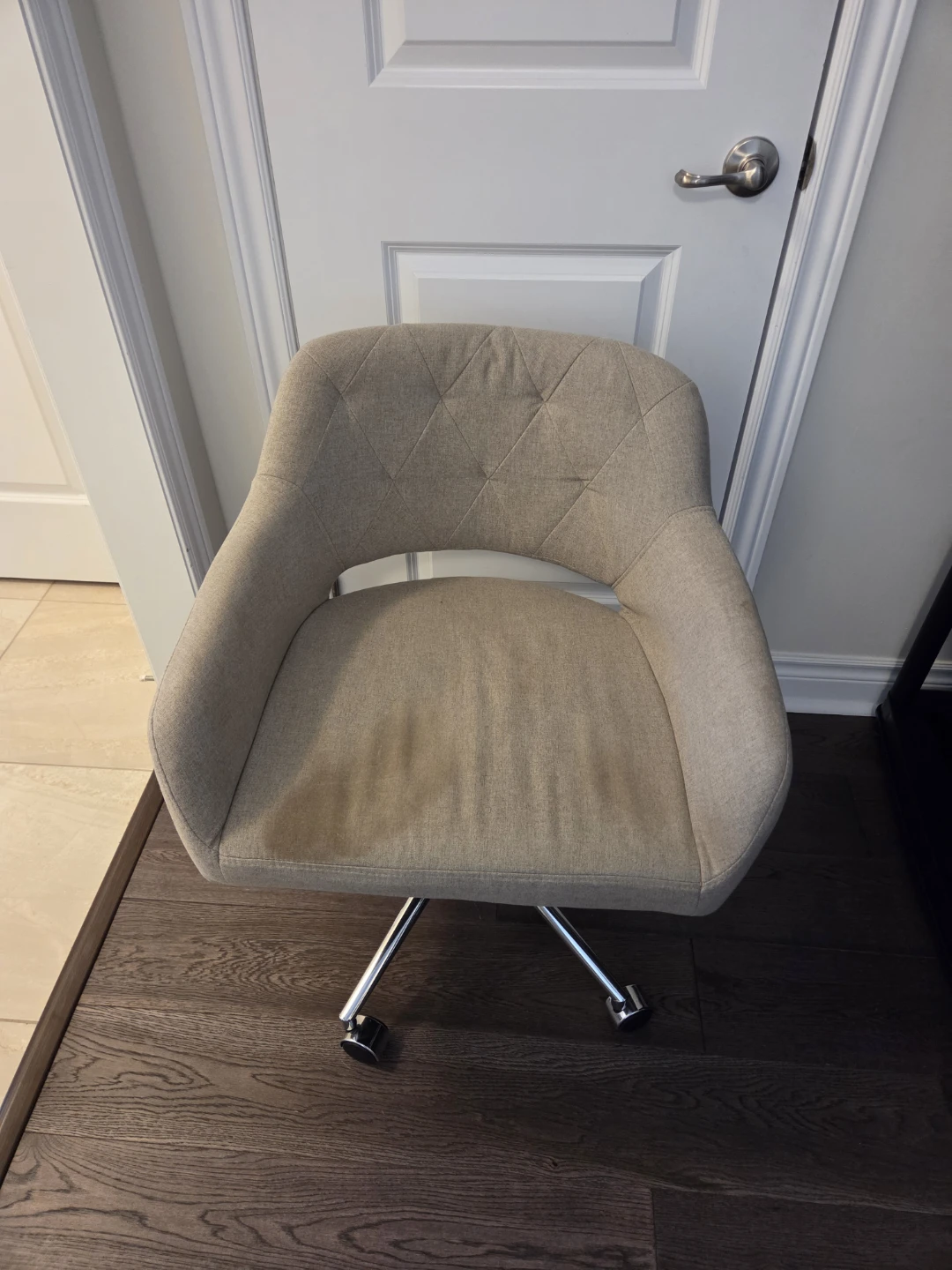 Office Chair - photo 4