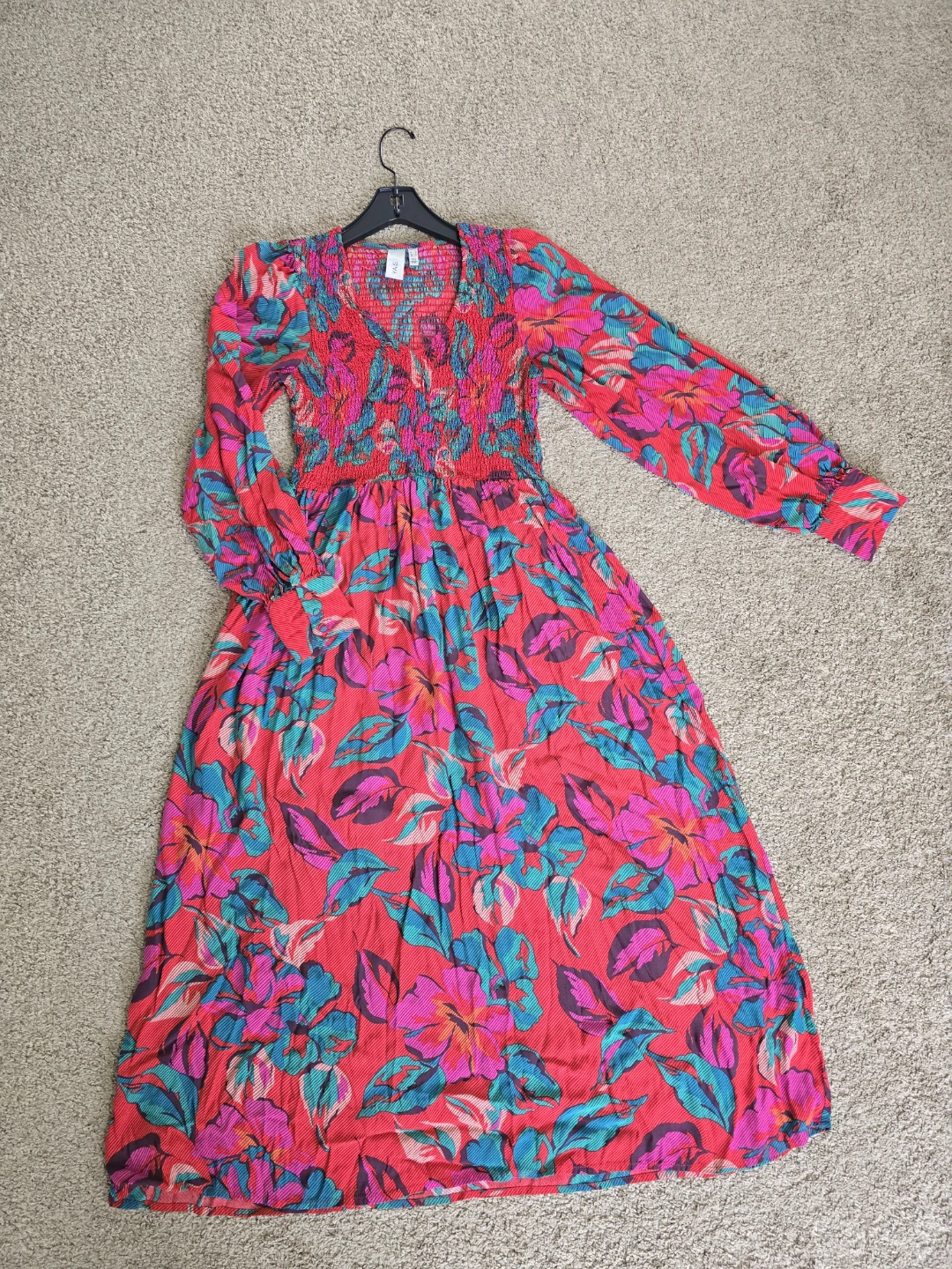 Vintage Floral Smocked Midi Dress