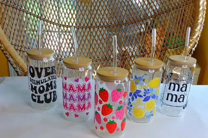 Glass Tumbler with Lemon Design and Bamboo Lid